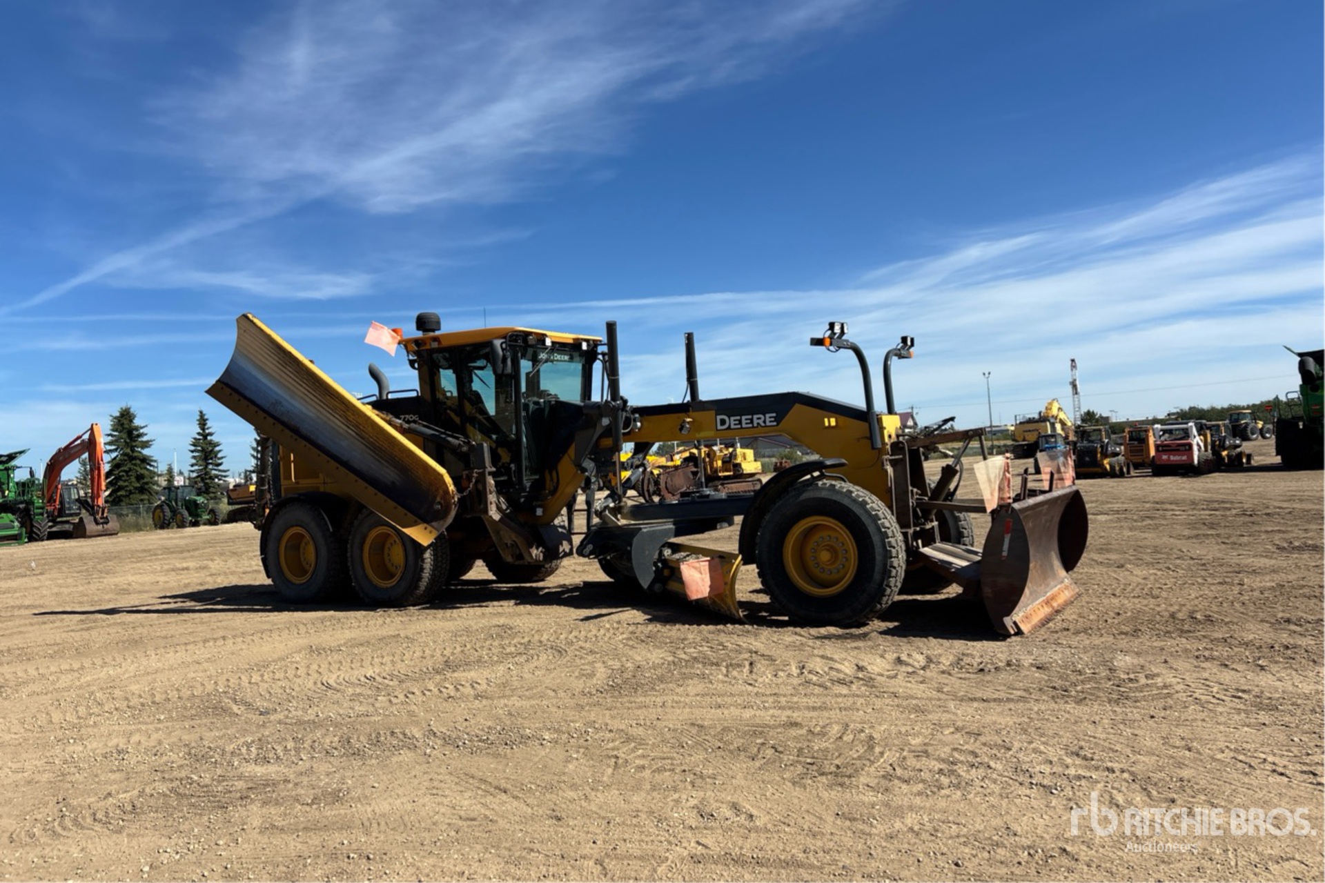 2021 John Deere 770G