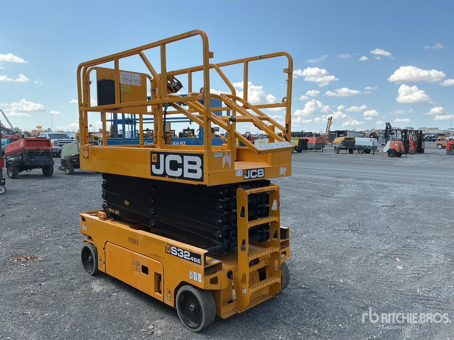 2021 Snorkel S3246