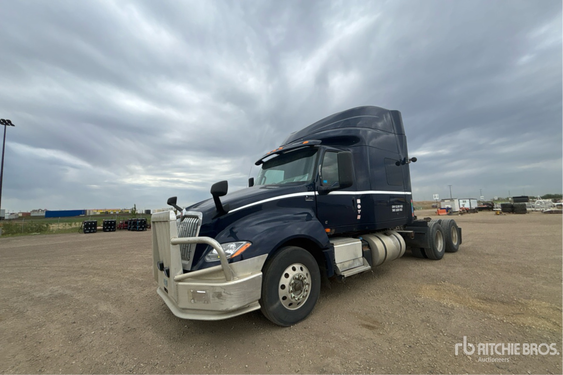 2019 International LT625