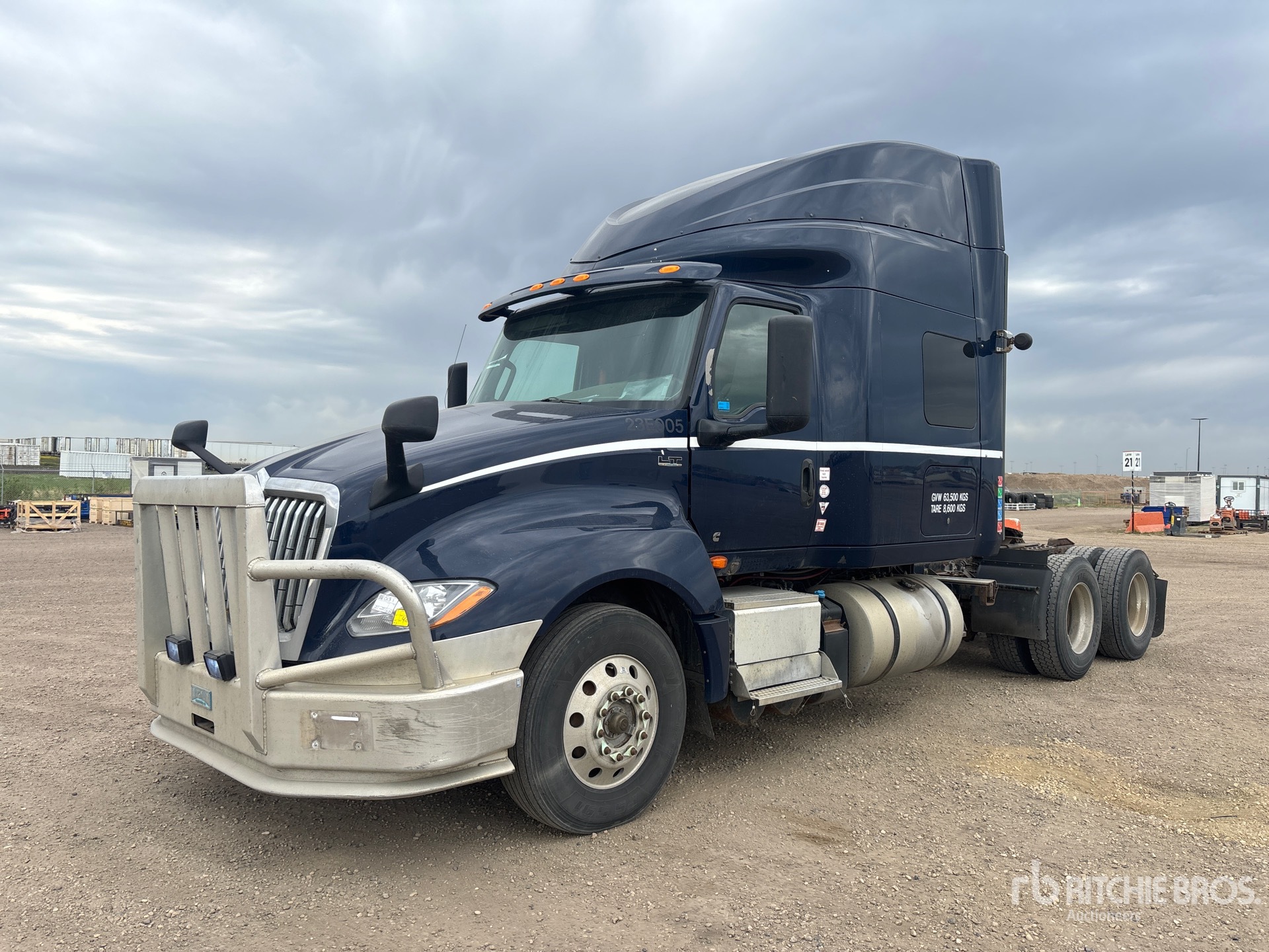 Photo of 2019 International LT625