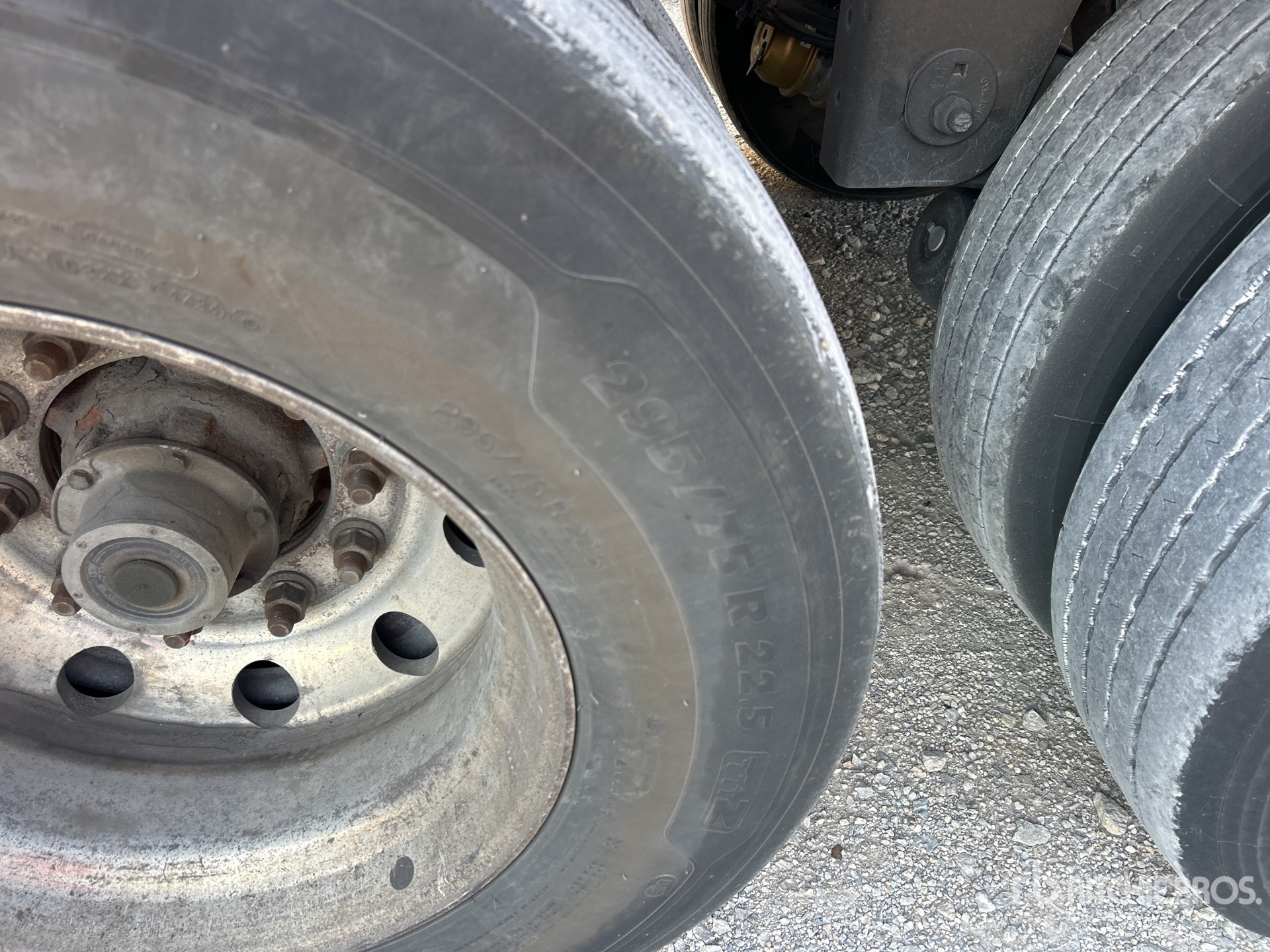 2015 Utility VS2RA