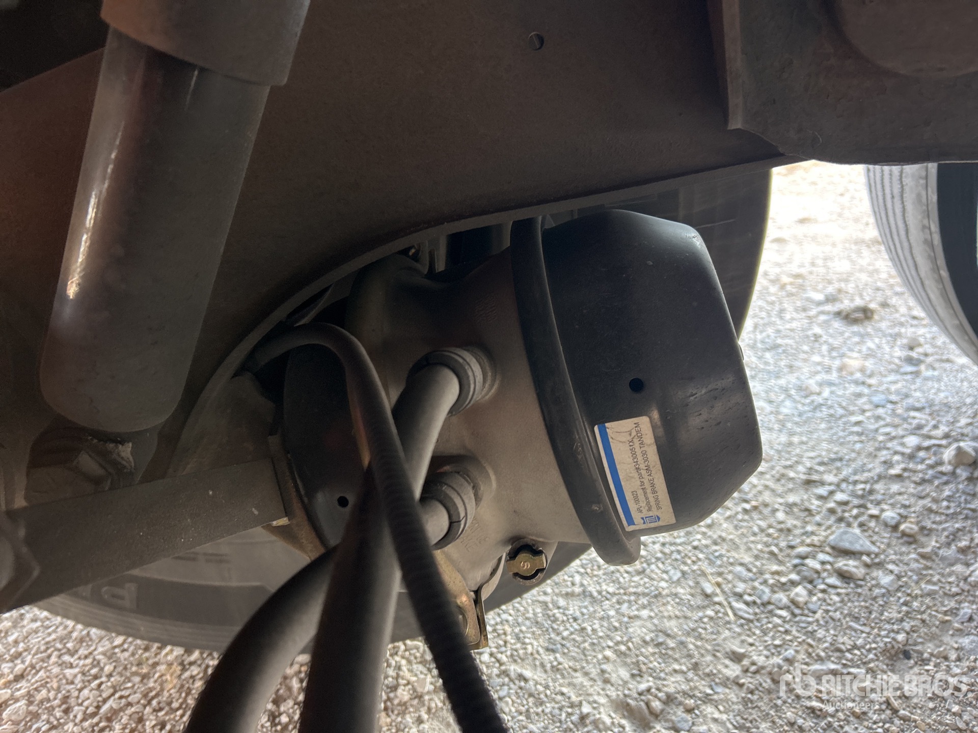 2015 Utility VS2RA