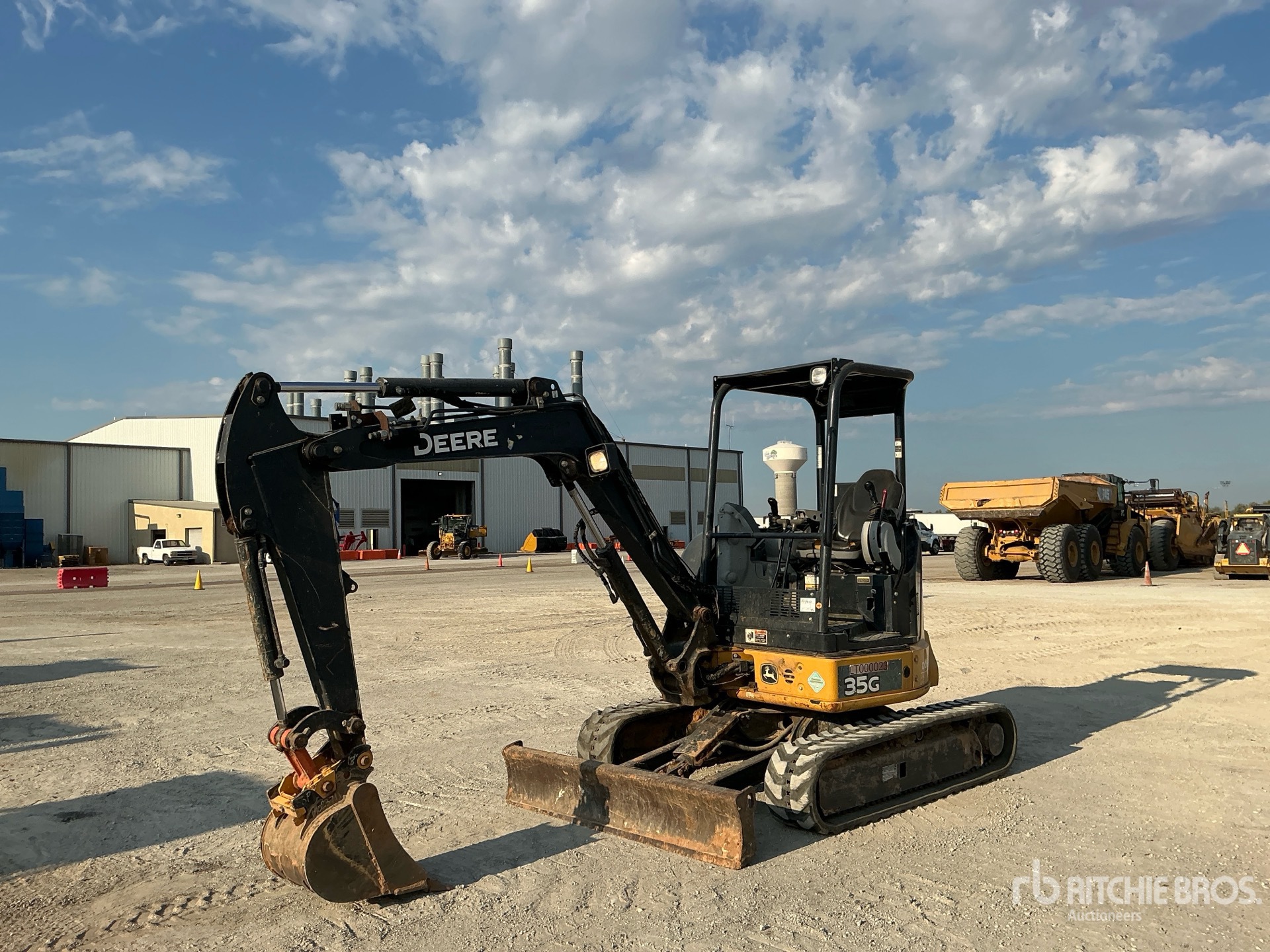 Photo of 2018 John Deere 35G