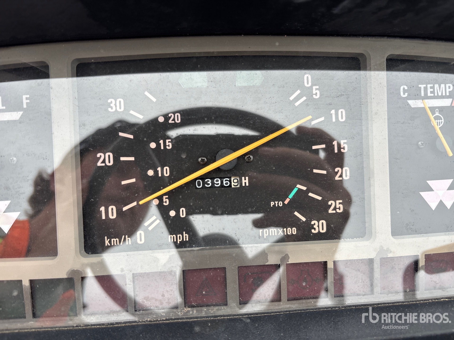 2002 Massey Ferguson MF1455V