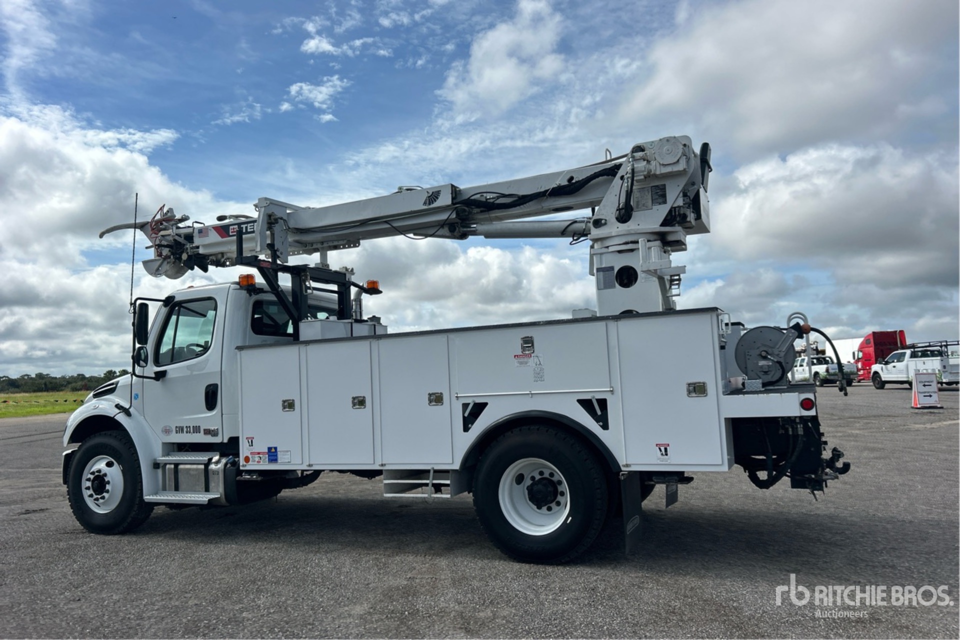 2024 Freightliner M2 106