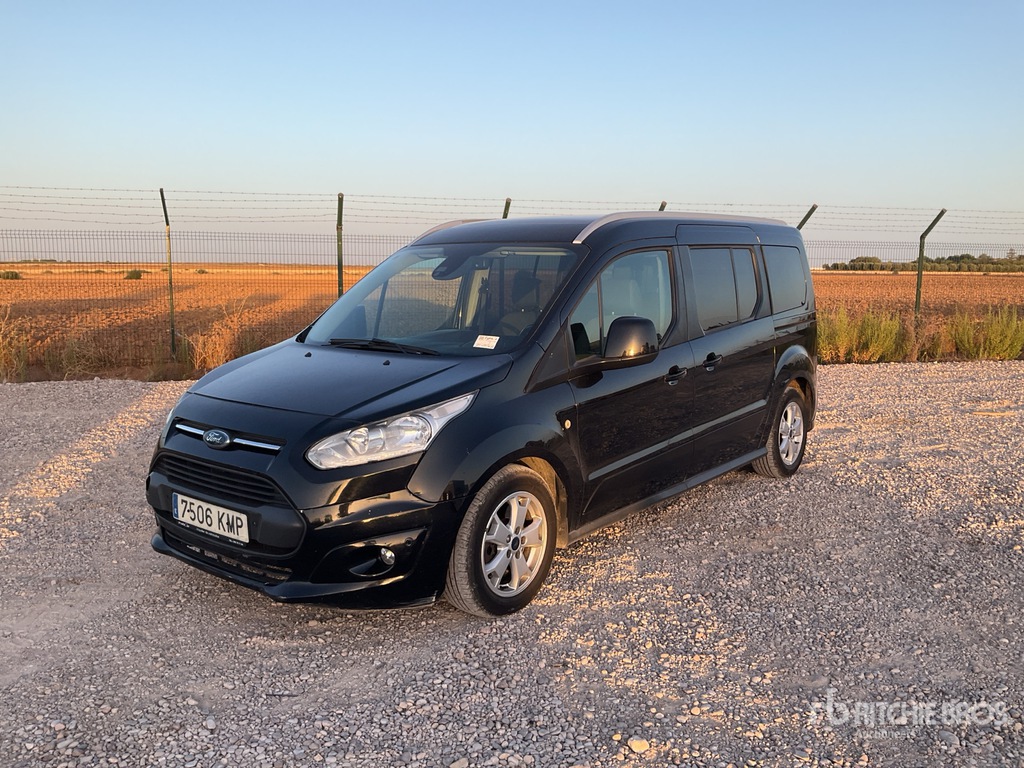 General Appearance with Foto, angolo anteriore sinistro
