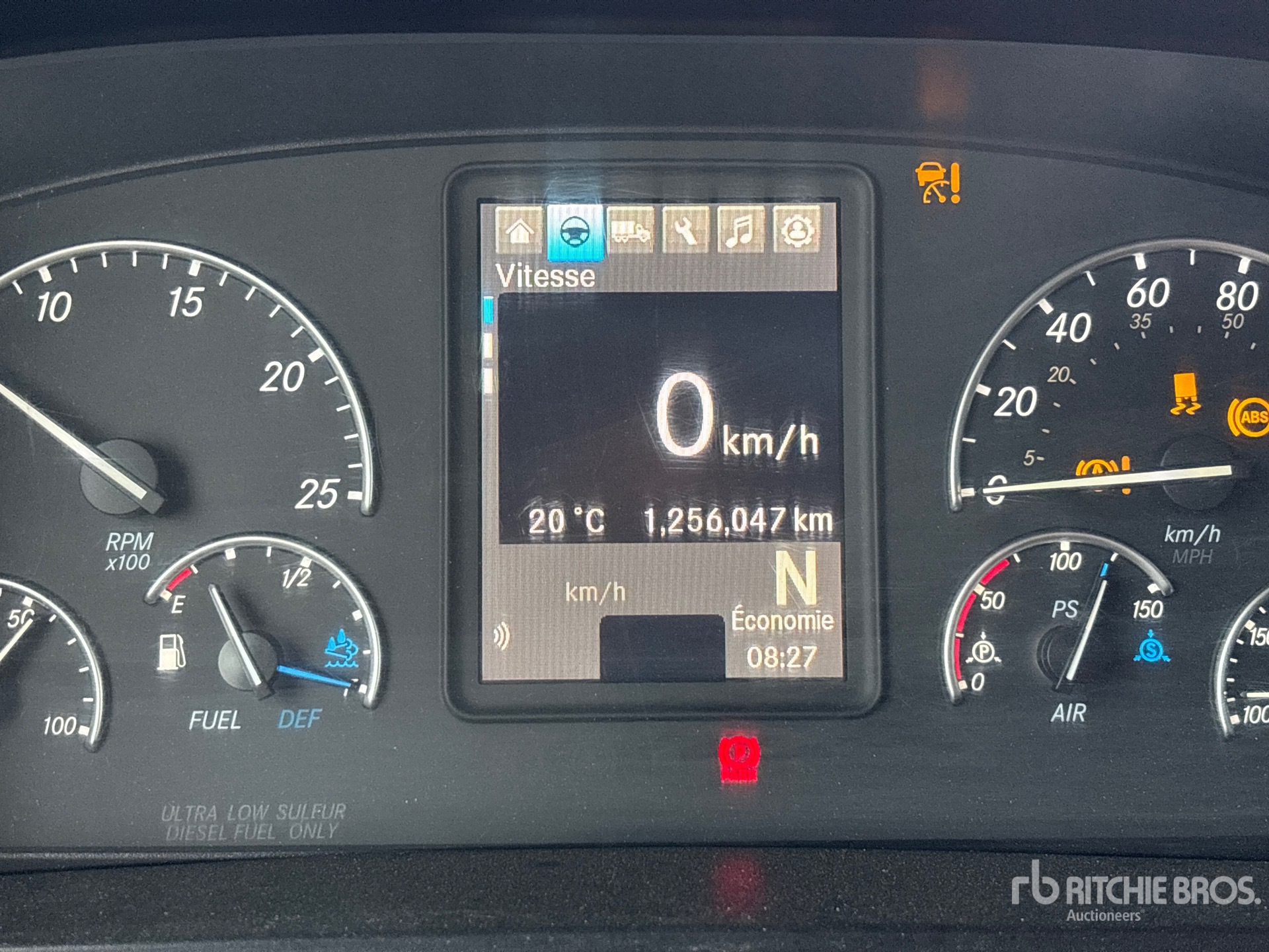 2019 Freightliner CASCADIA 126