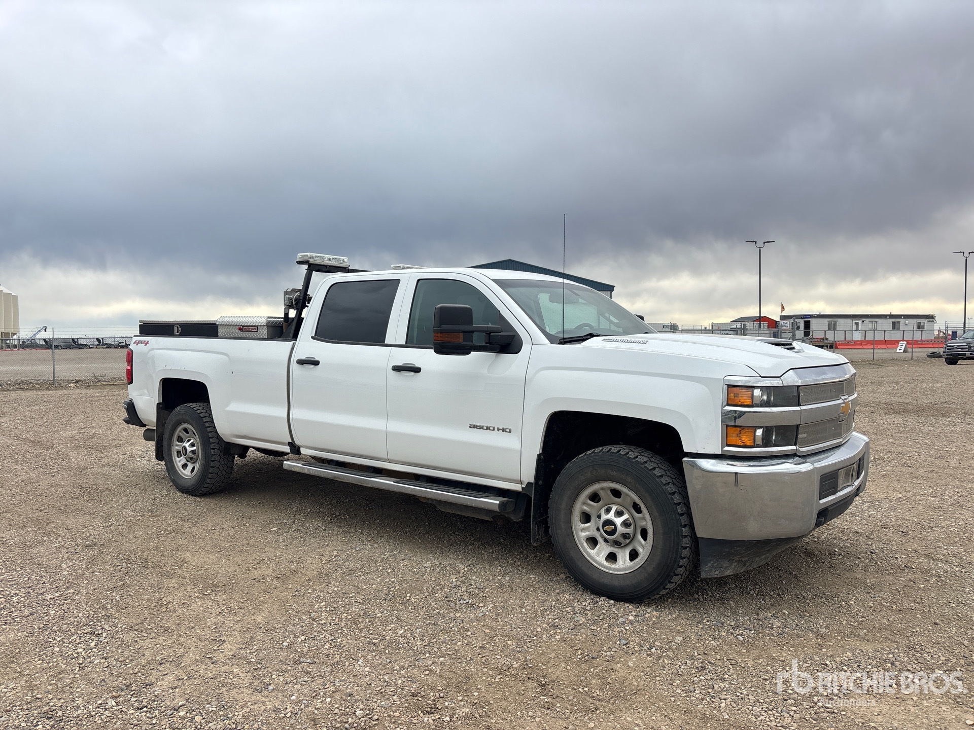 2017 Chevrolet SILVERADO 3500H