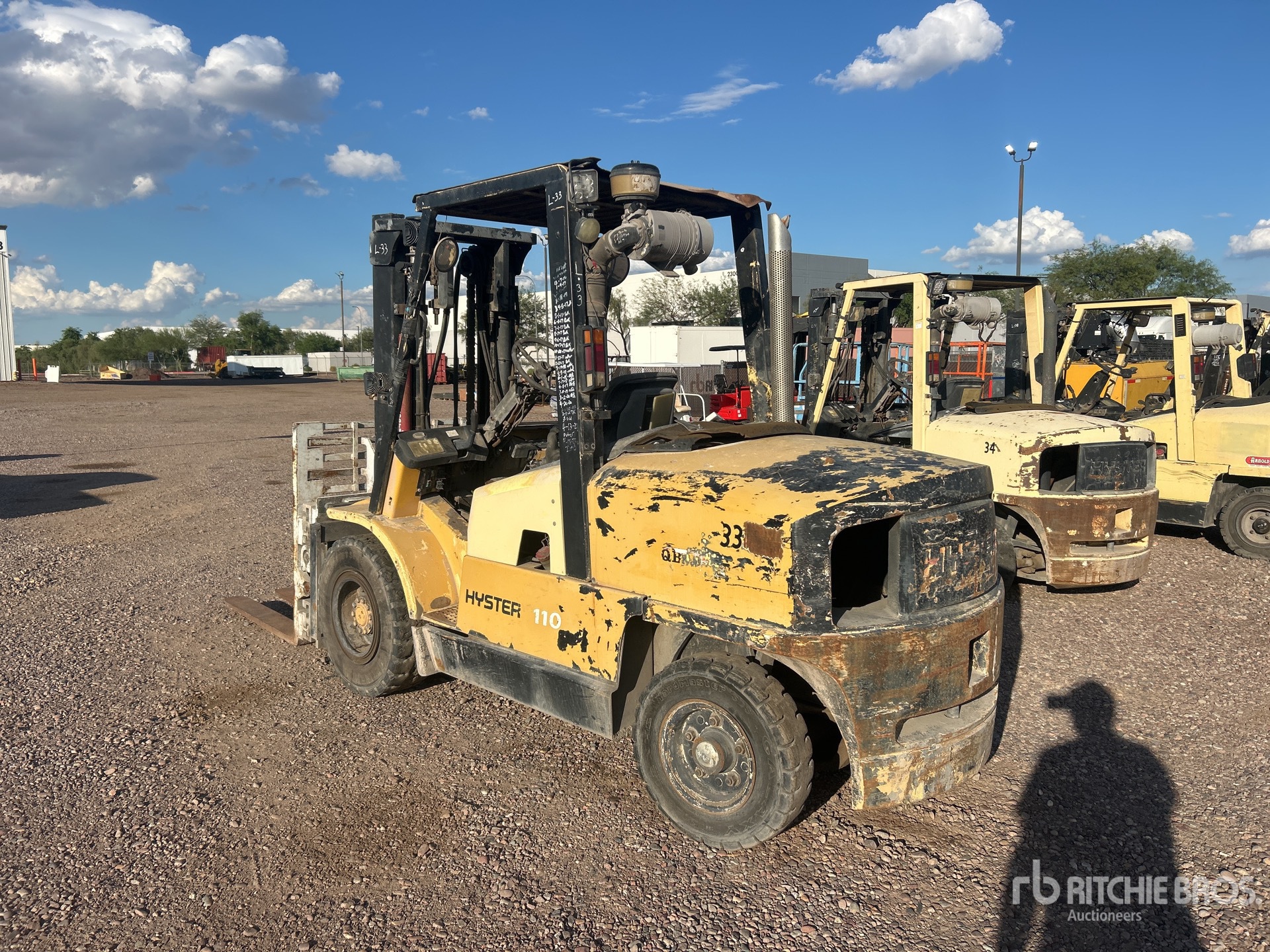 Hyster H110
