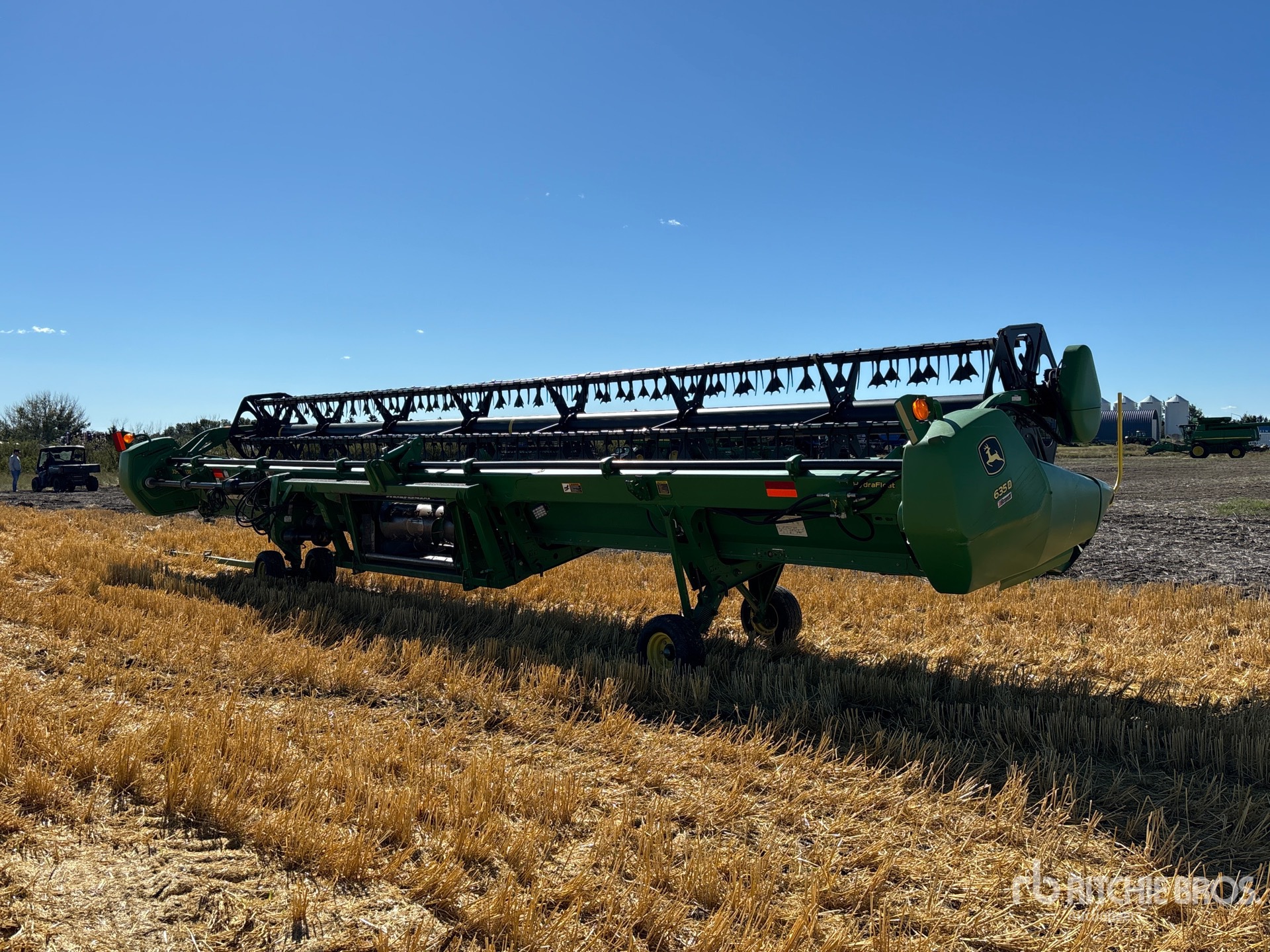 John Deere 635D