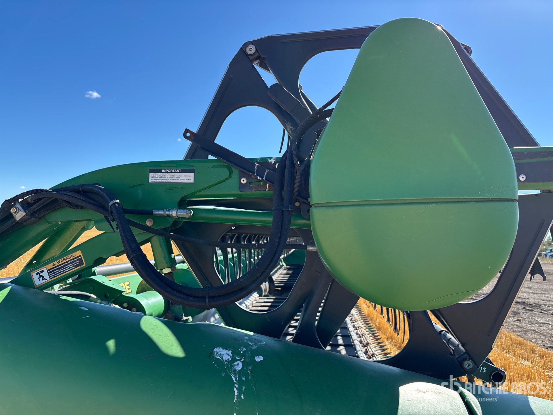 John Deere 635D