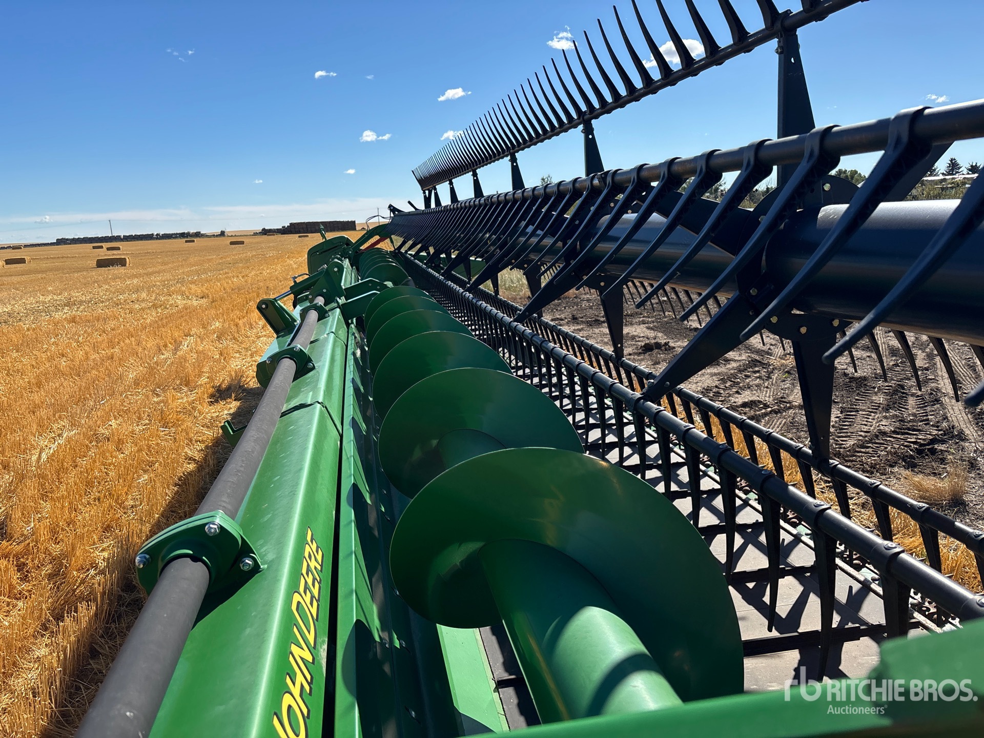 John Deere 735D
