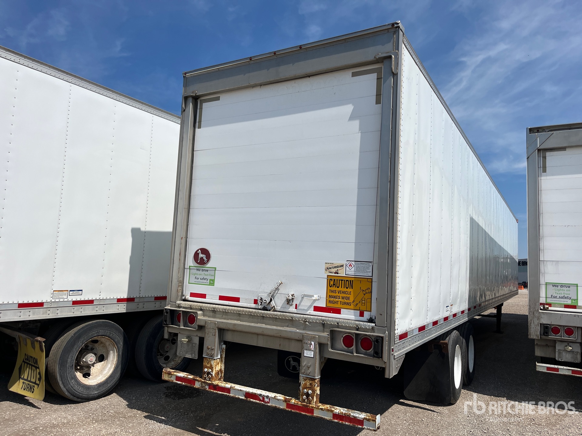 2016 Great Dane ESS-1119-12053