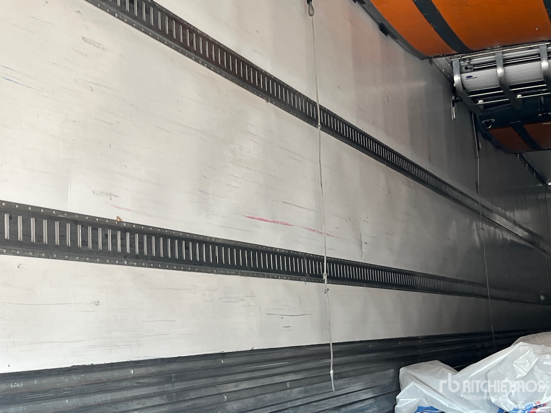 2016 Great Dane ESS-1119-12053