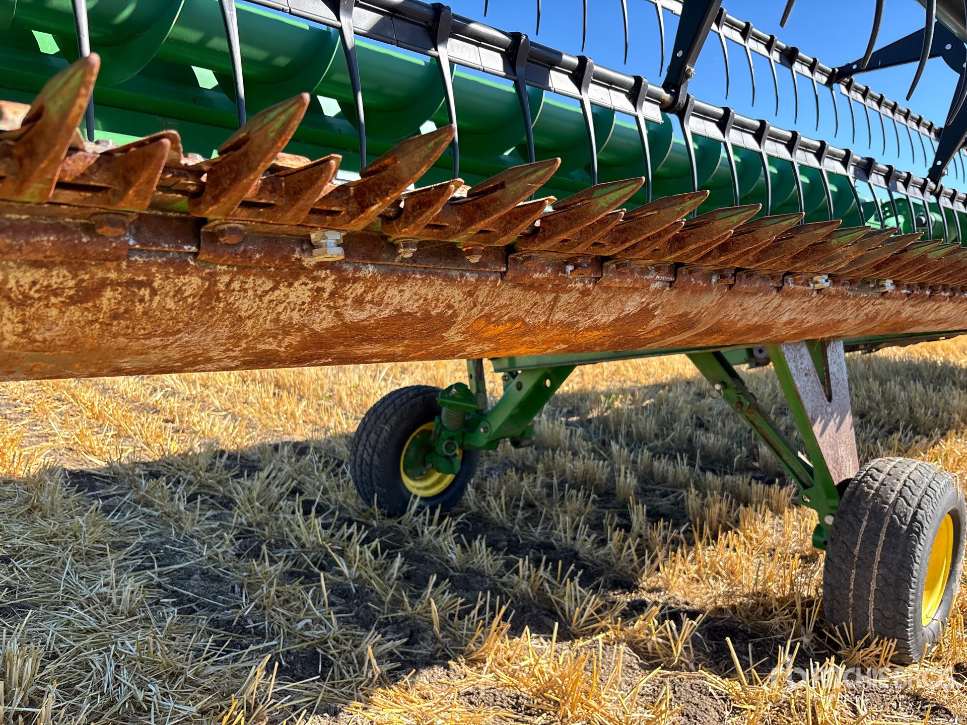 John Deere 635D