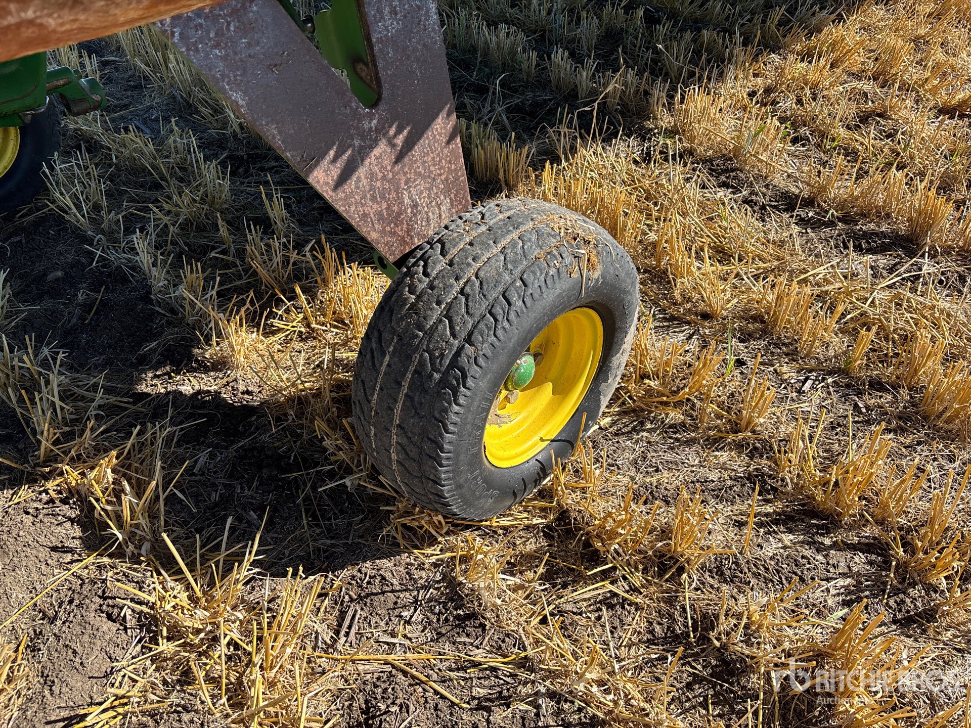 John Deere 635D