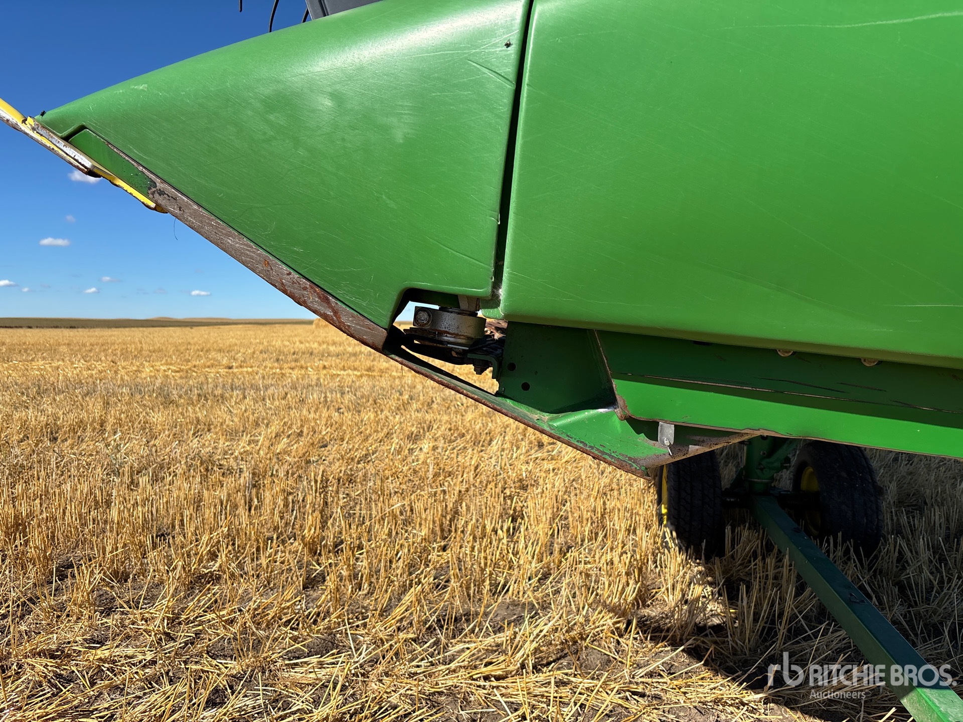 John Deere 635D
