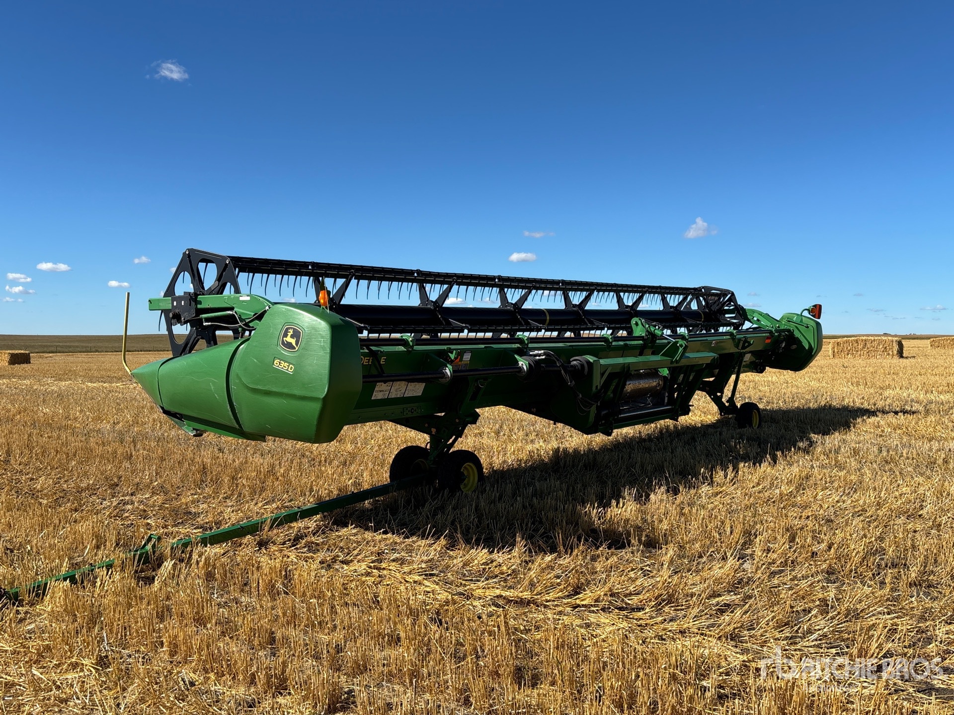 John Deere 635D