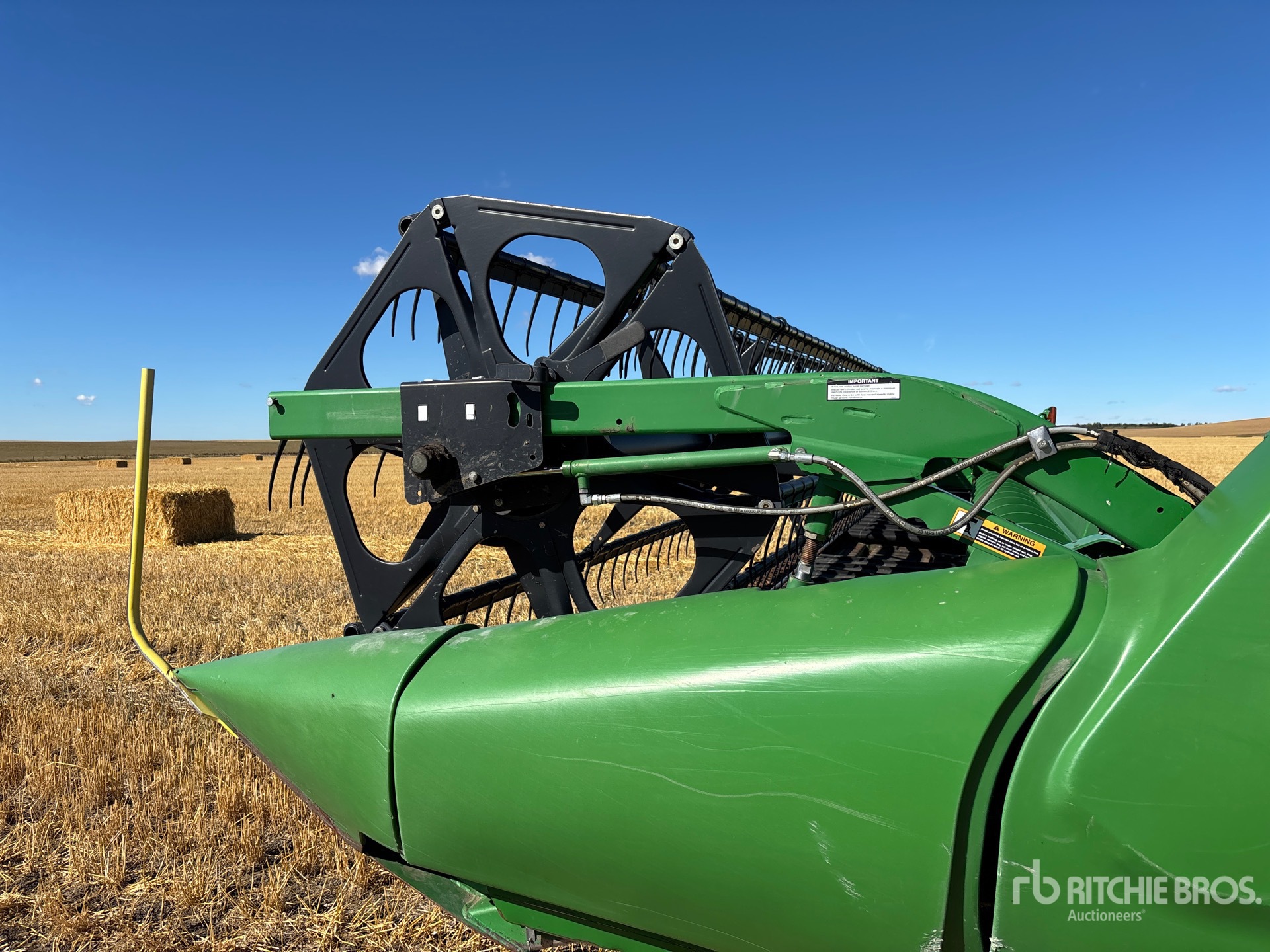 John Deere 635D