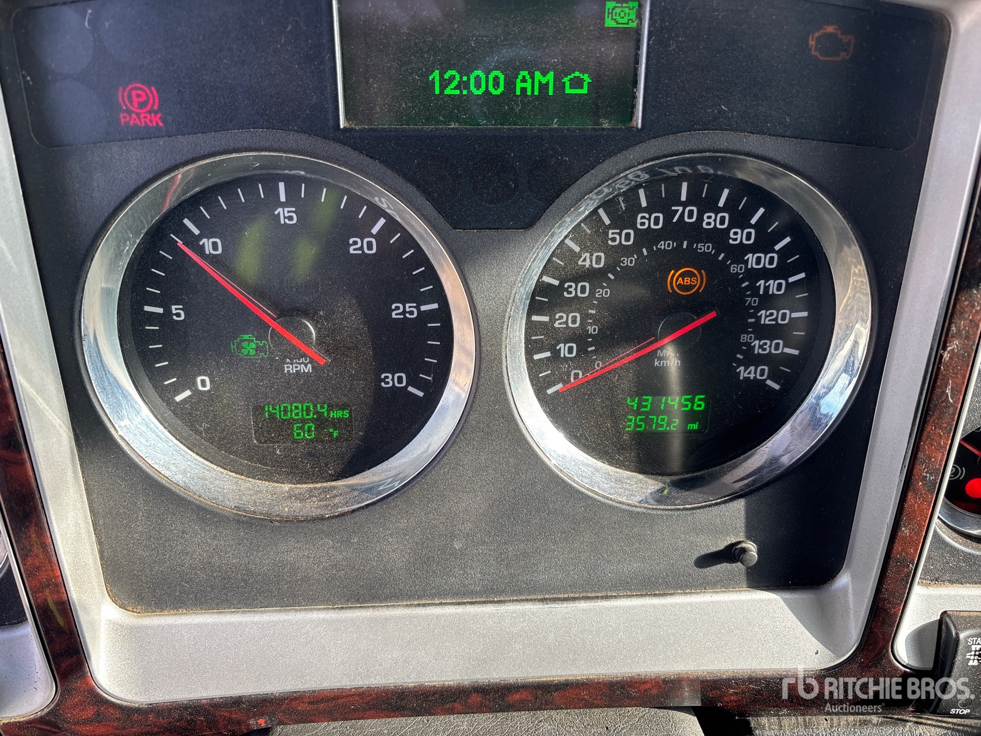 2015 Kenworth W900