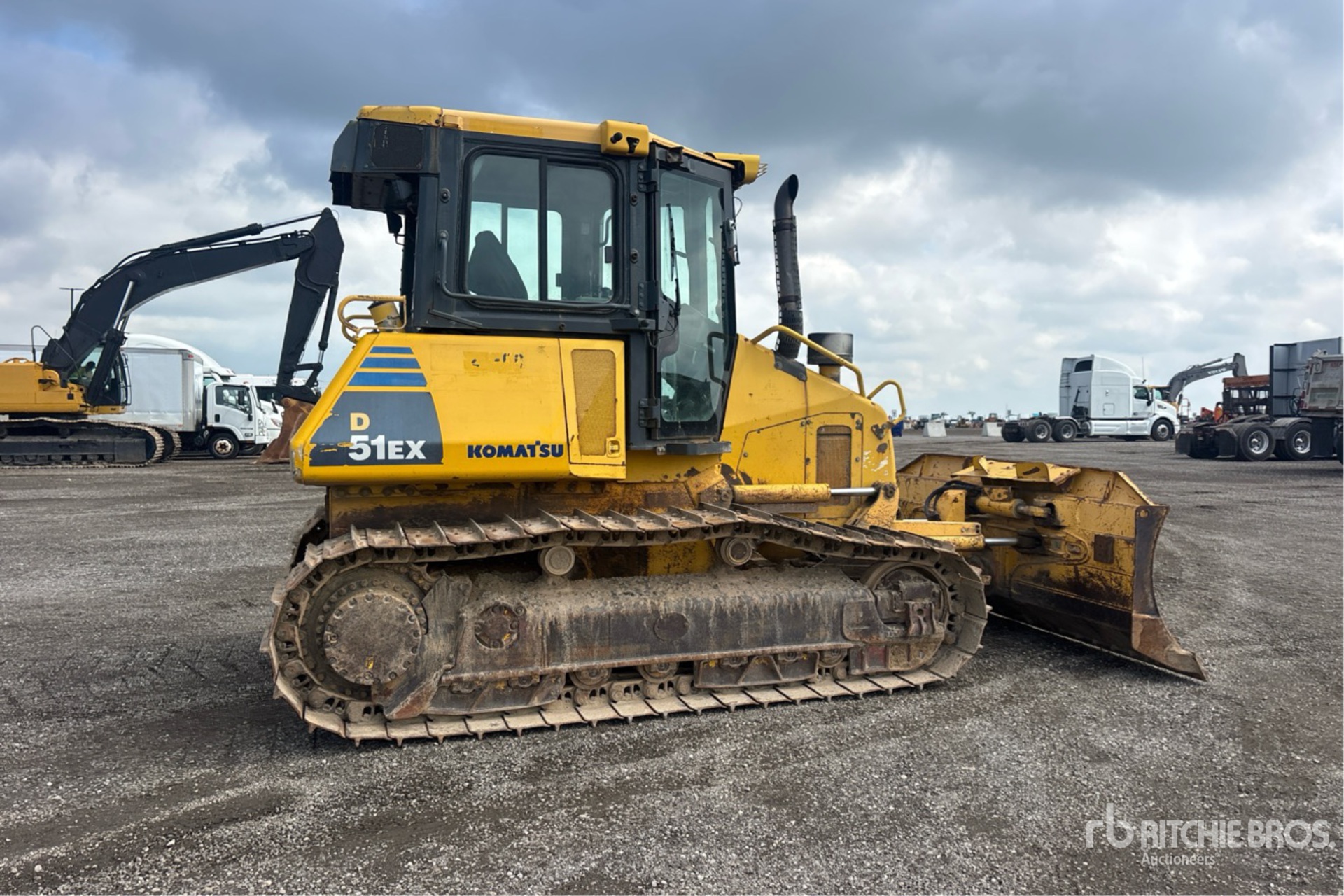 2011 Komatsu D51EX-22