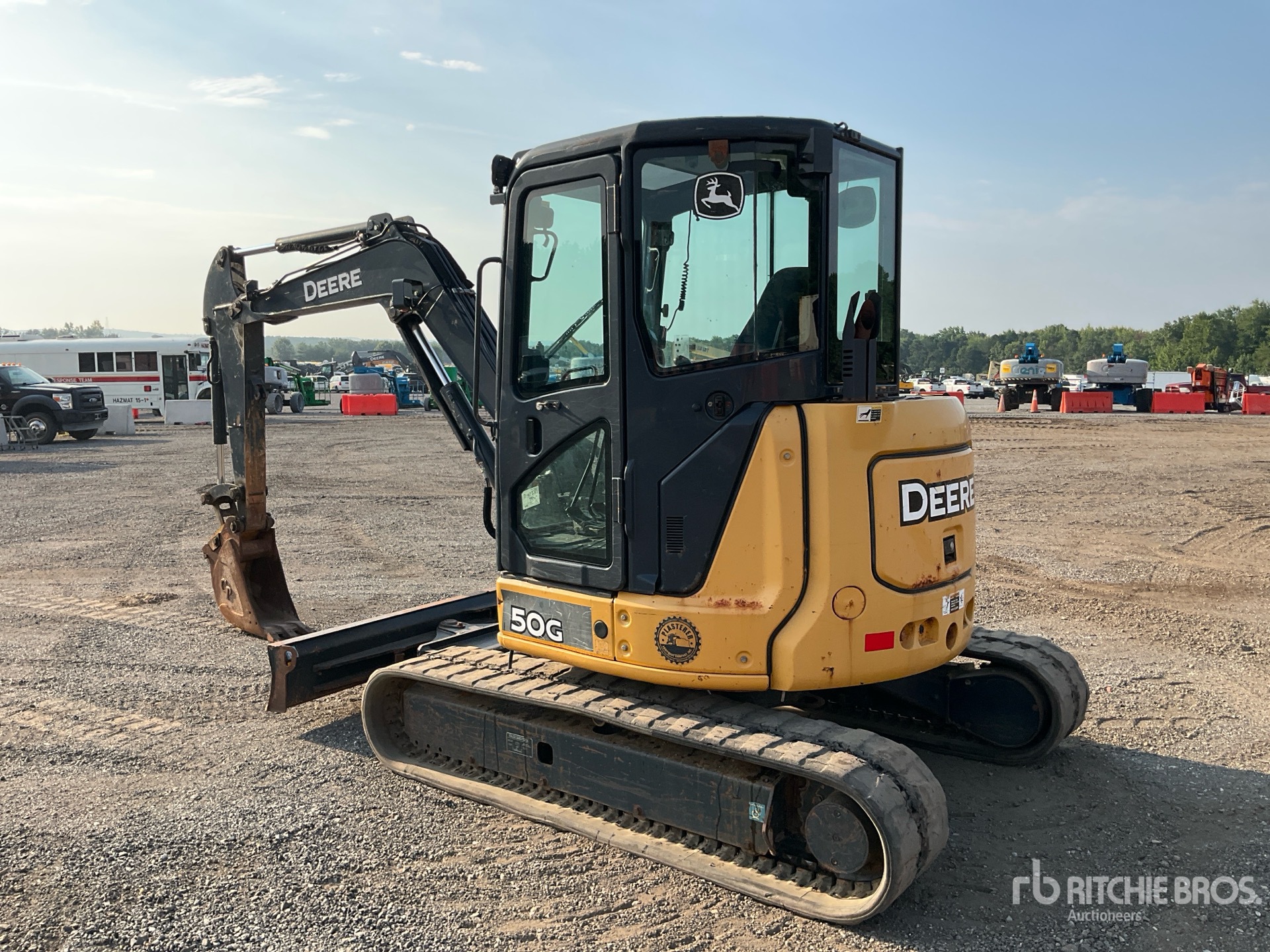 2016 John Deere 50G