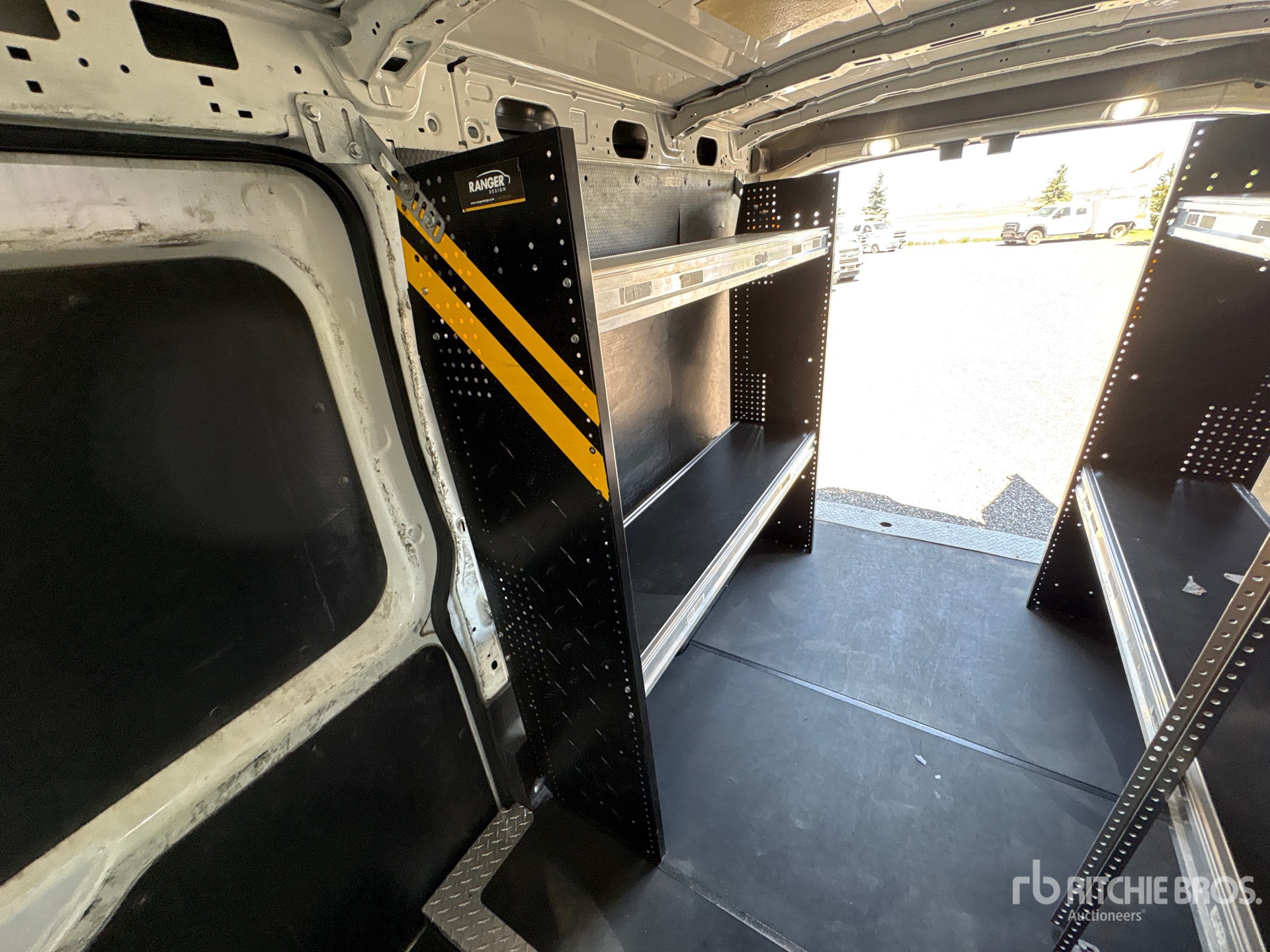 2018 Ford TRANSIT 250