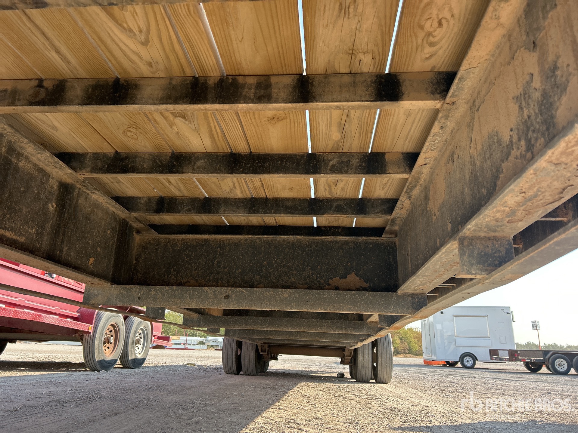 Pj Trailers 35 FT T/A GOOSENECK