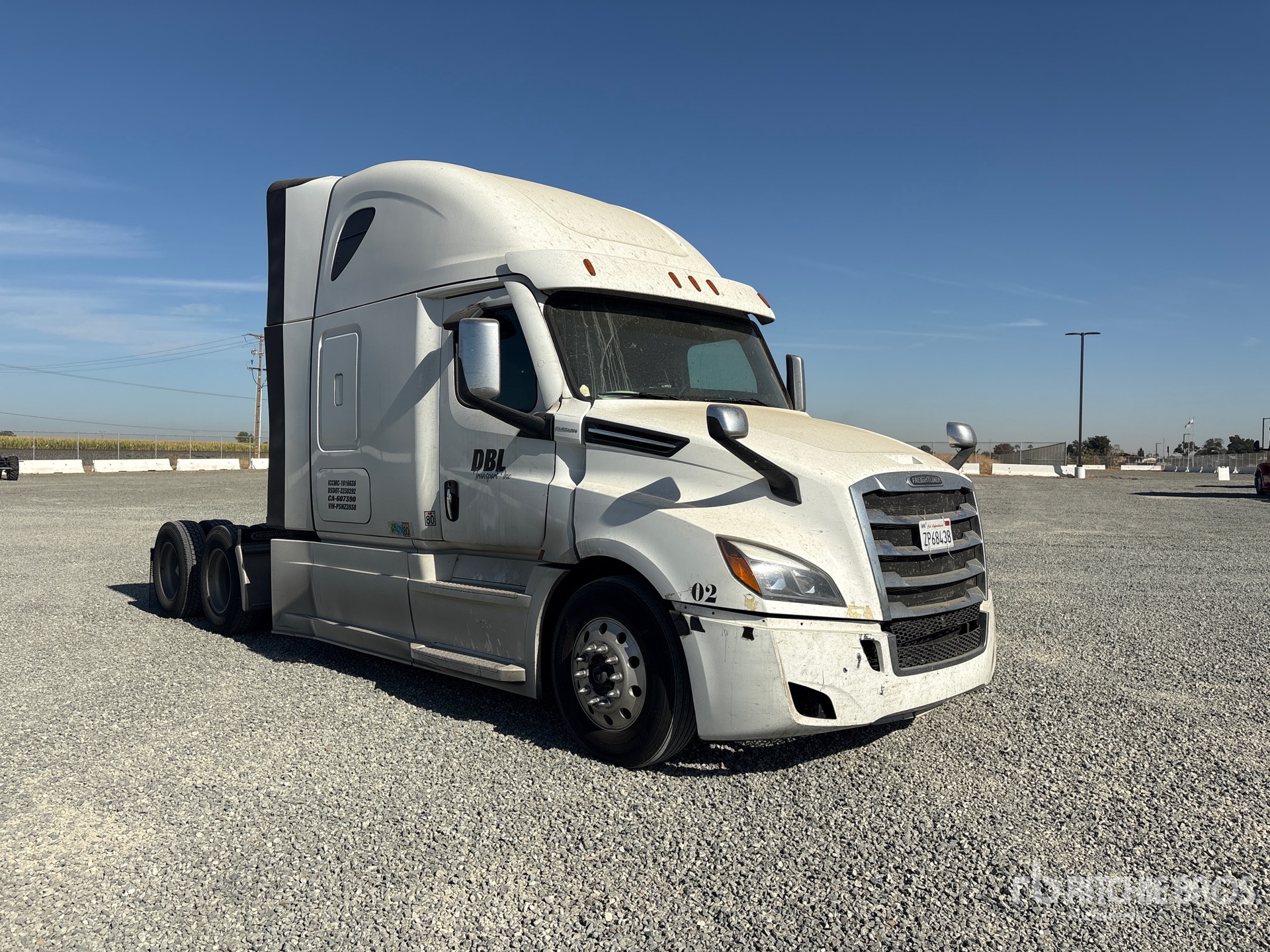 2023 Freightliner 6x4