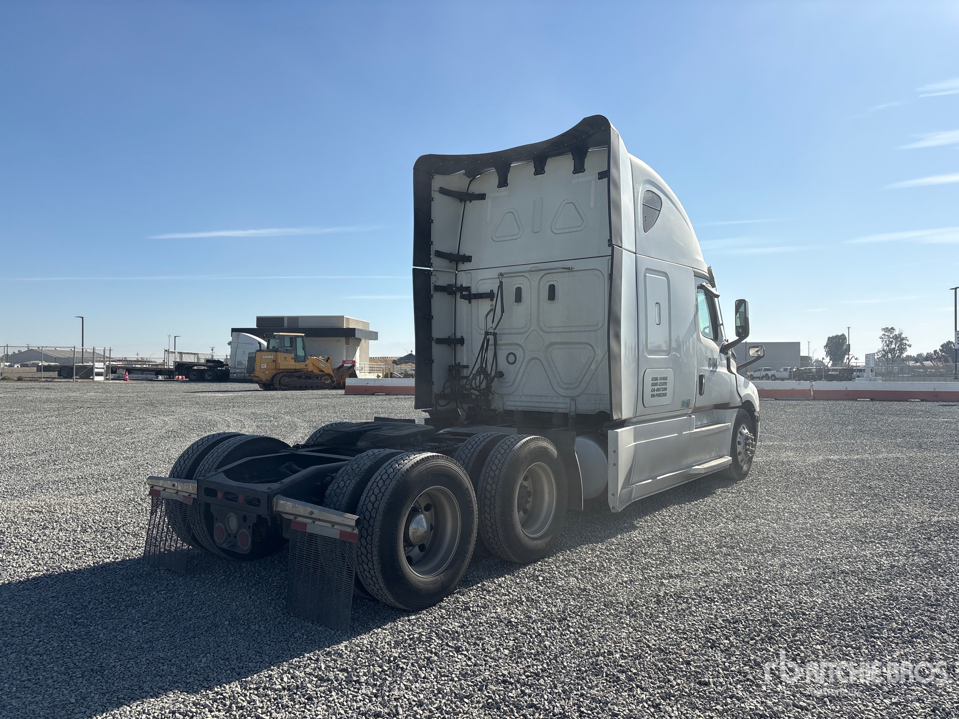 2023 Freightliner 6x4