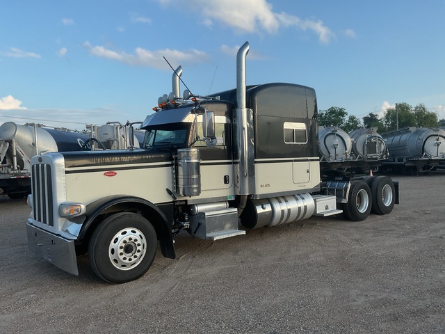 2018 Peterbilt 389 6x4 T/A Sleeper Truck Tractor 2018 Peterbilt 389 6x4 T/A Sleeper Truck Tractor