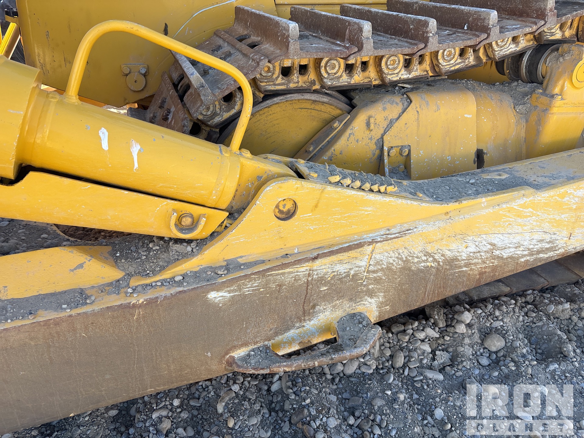 1999 Komatsu D375A-3