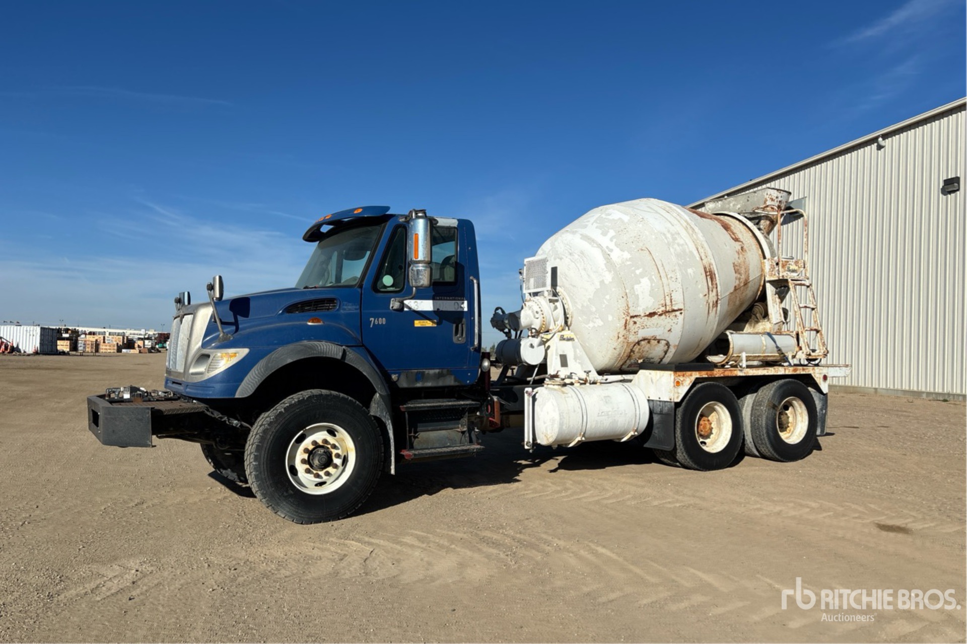 2013 International 7600 SBA
