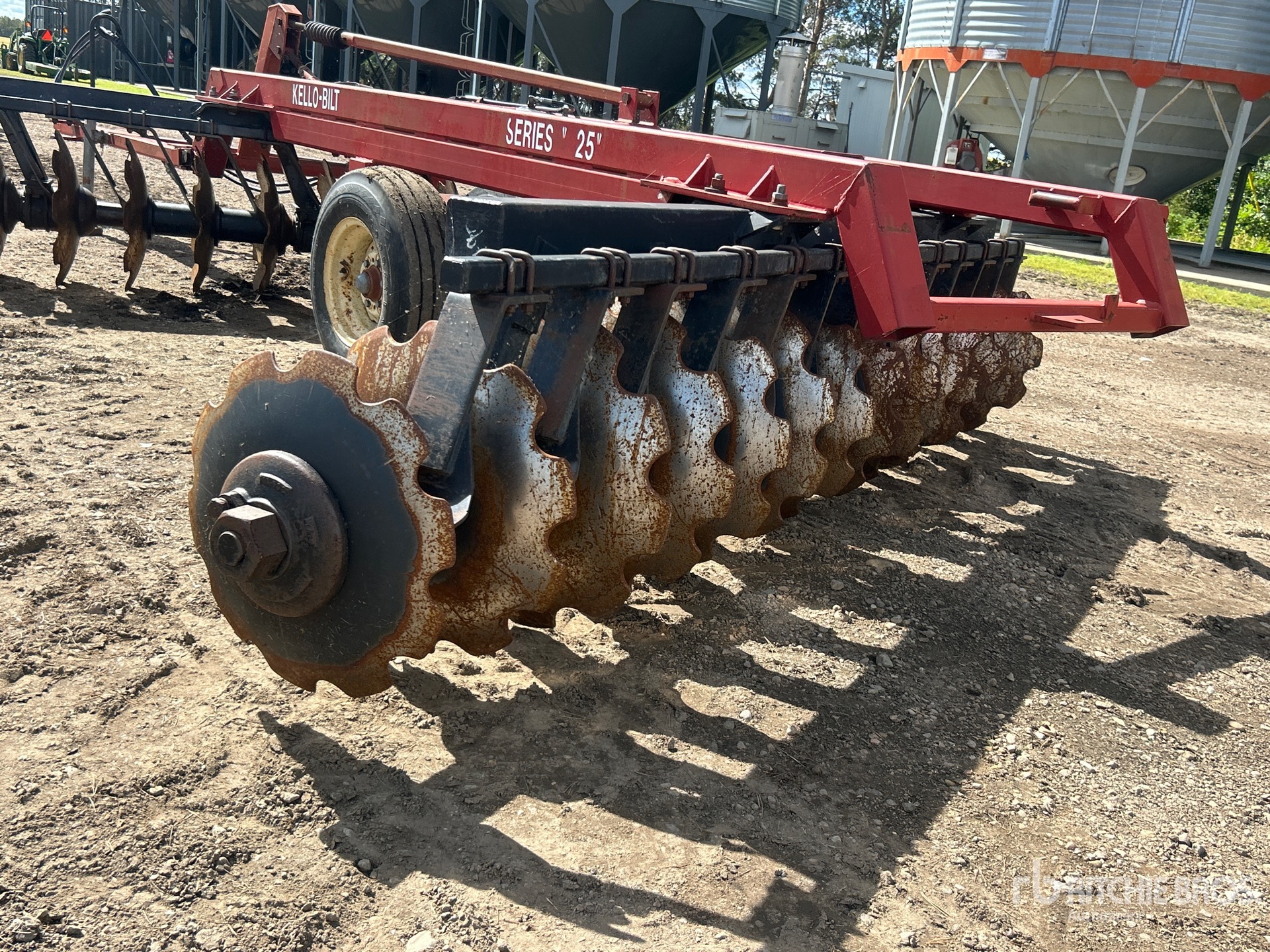 Kello-Bilt 225