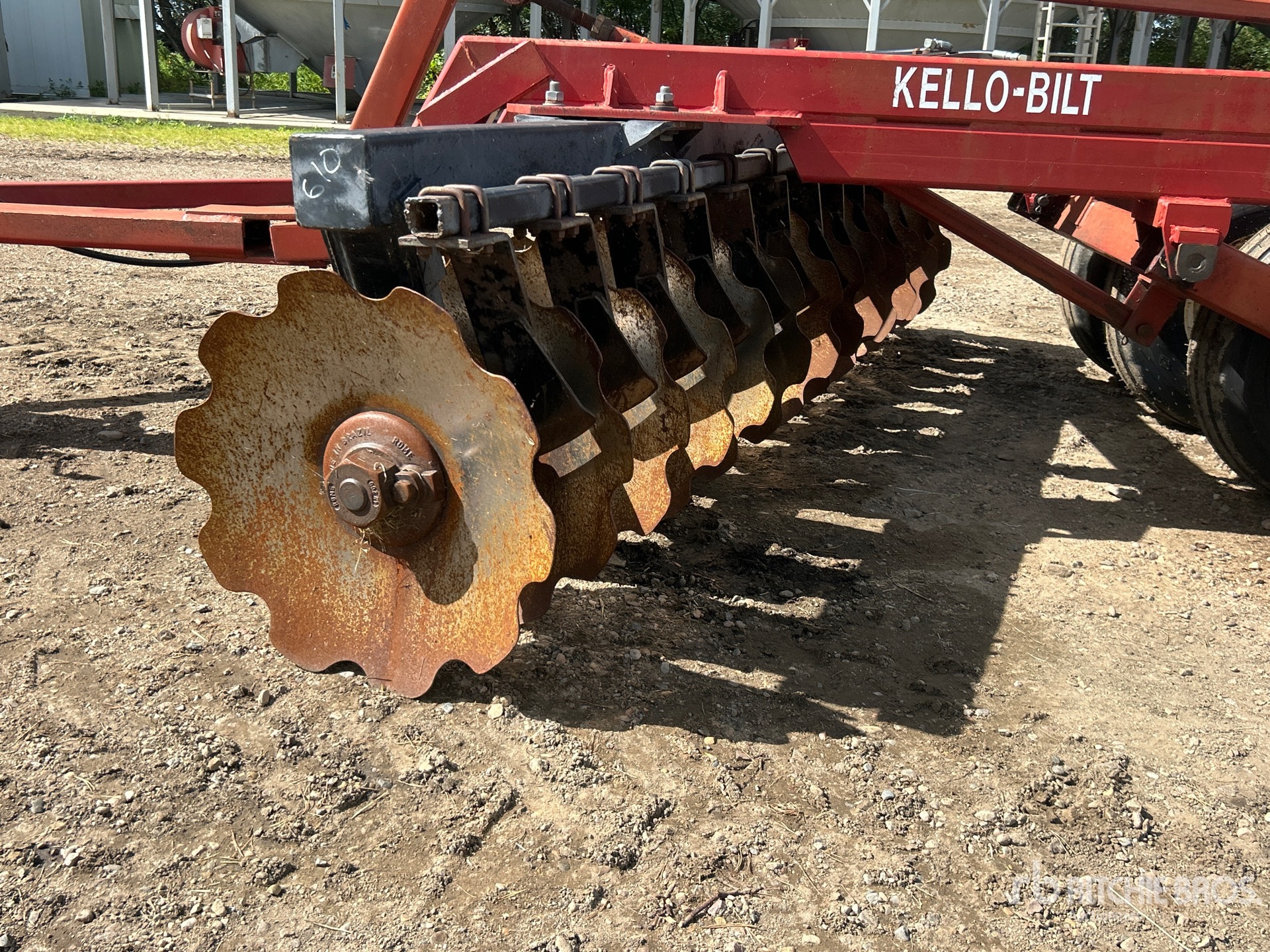 Kello-Bilt 225