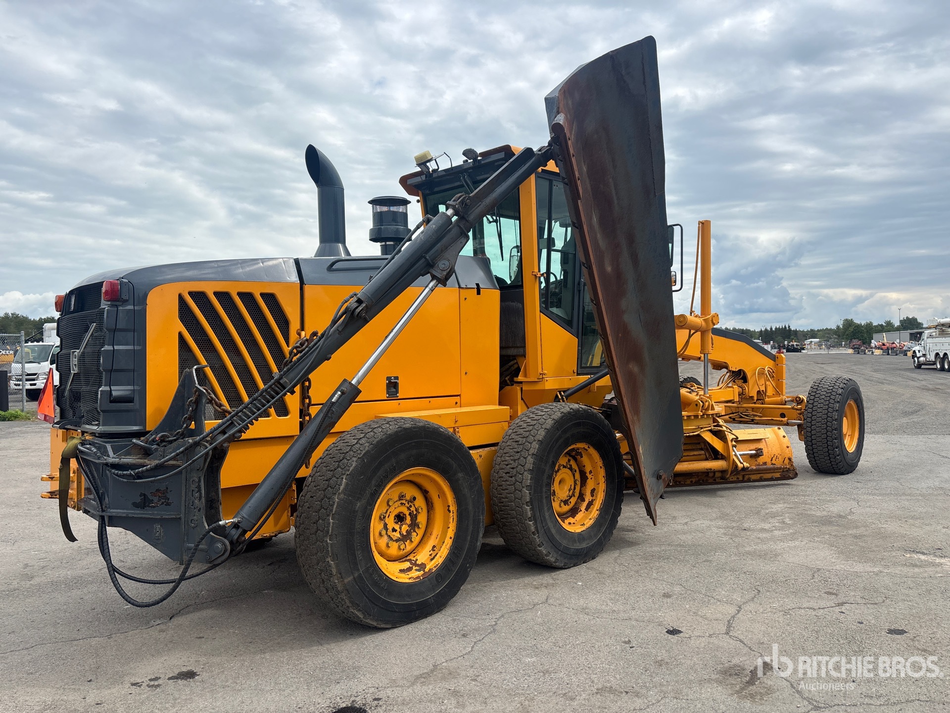 2008 Volvo G970