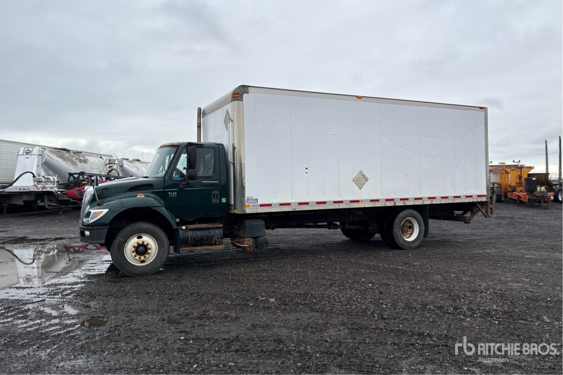 2007 International 7400