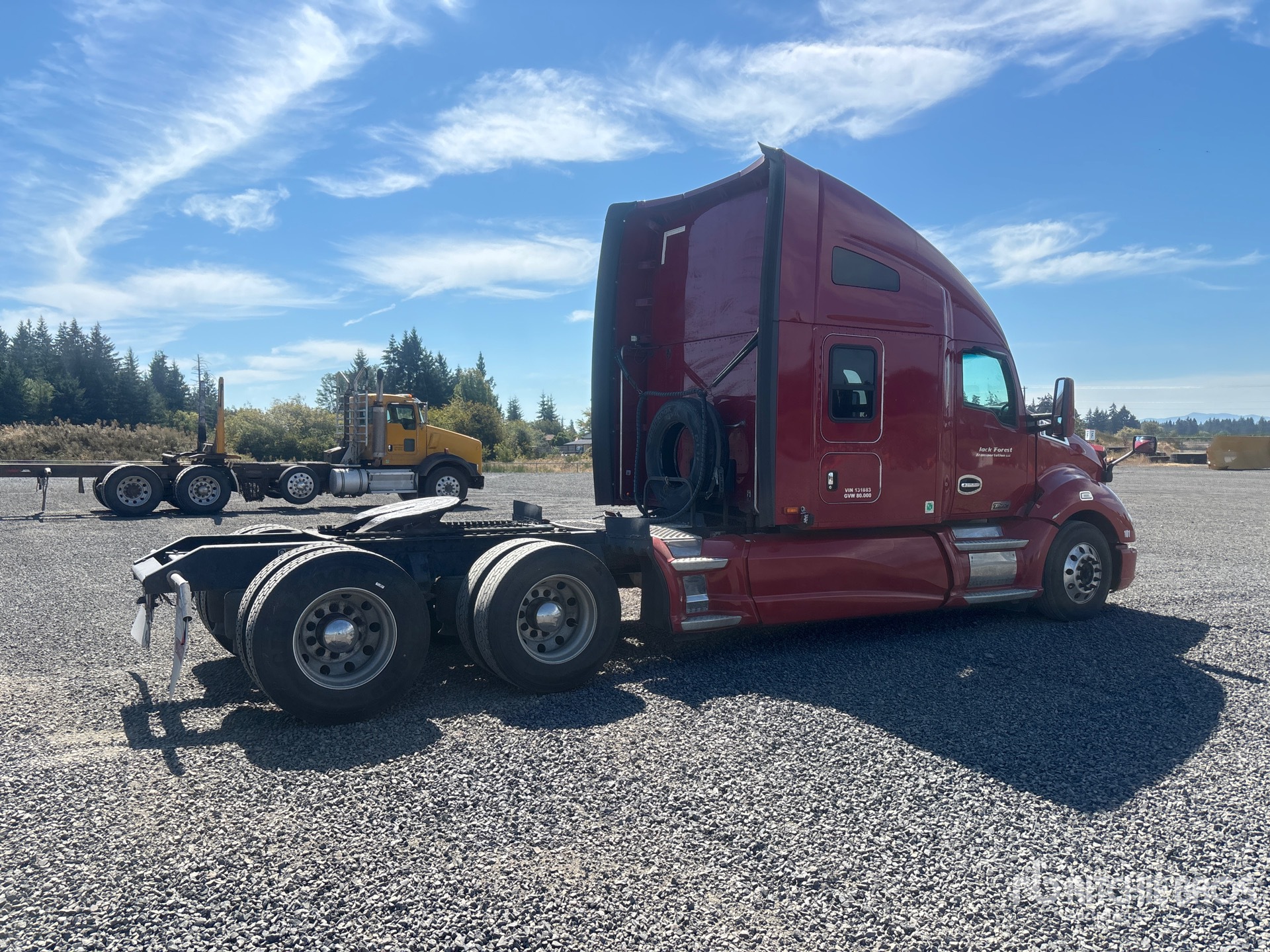 General Appearance with Picture, Right Rear Corner