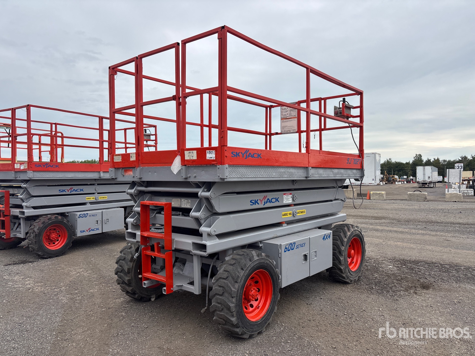 2001 Skyjack SJ-7027