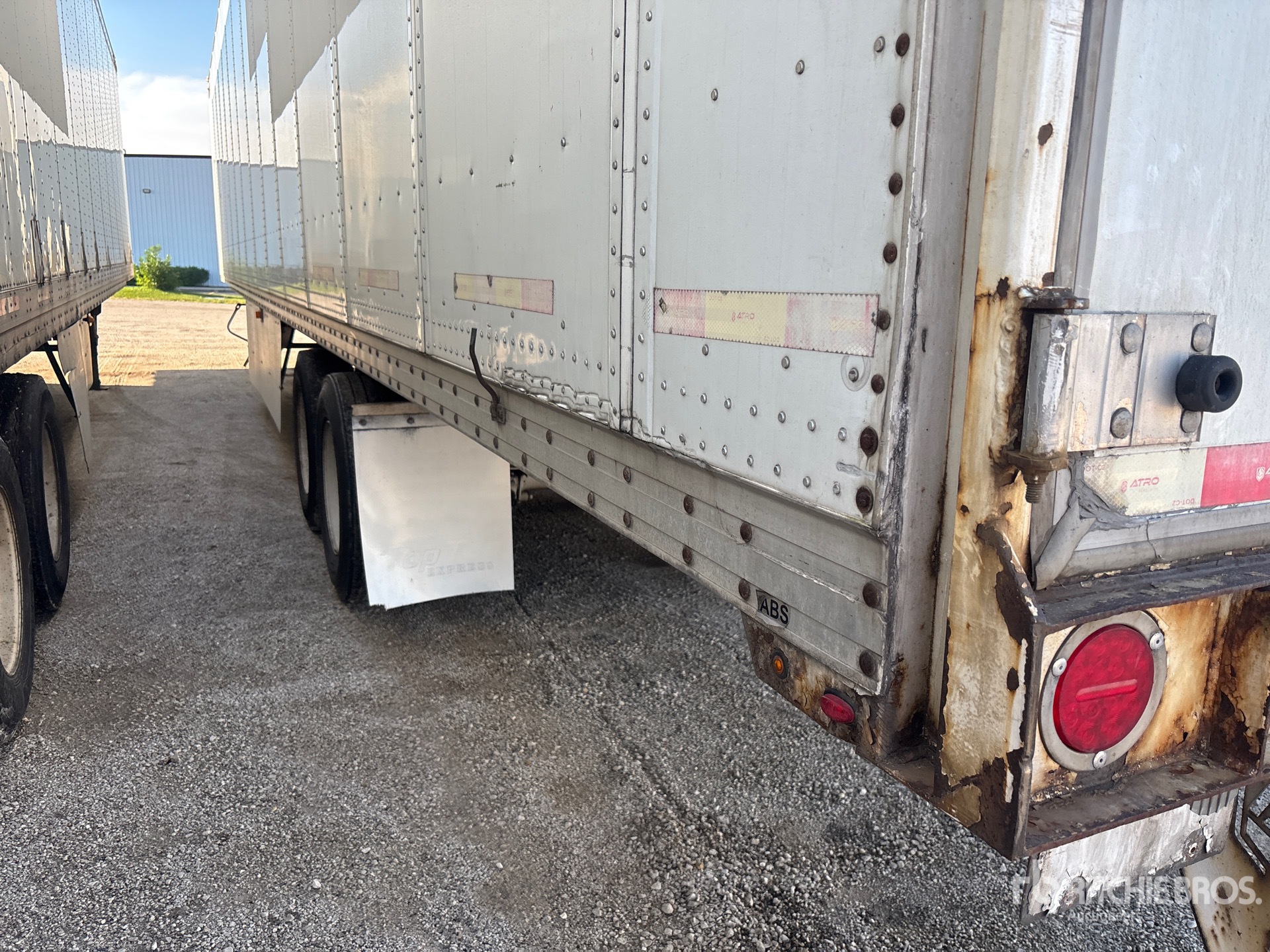 2022 Atro 53 FT X 102 IN T/A