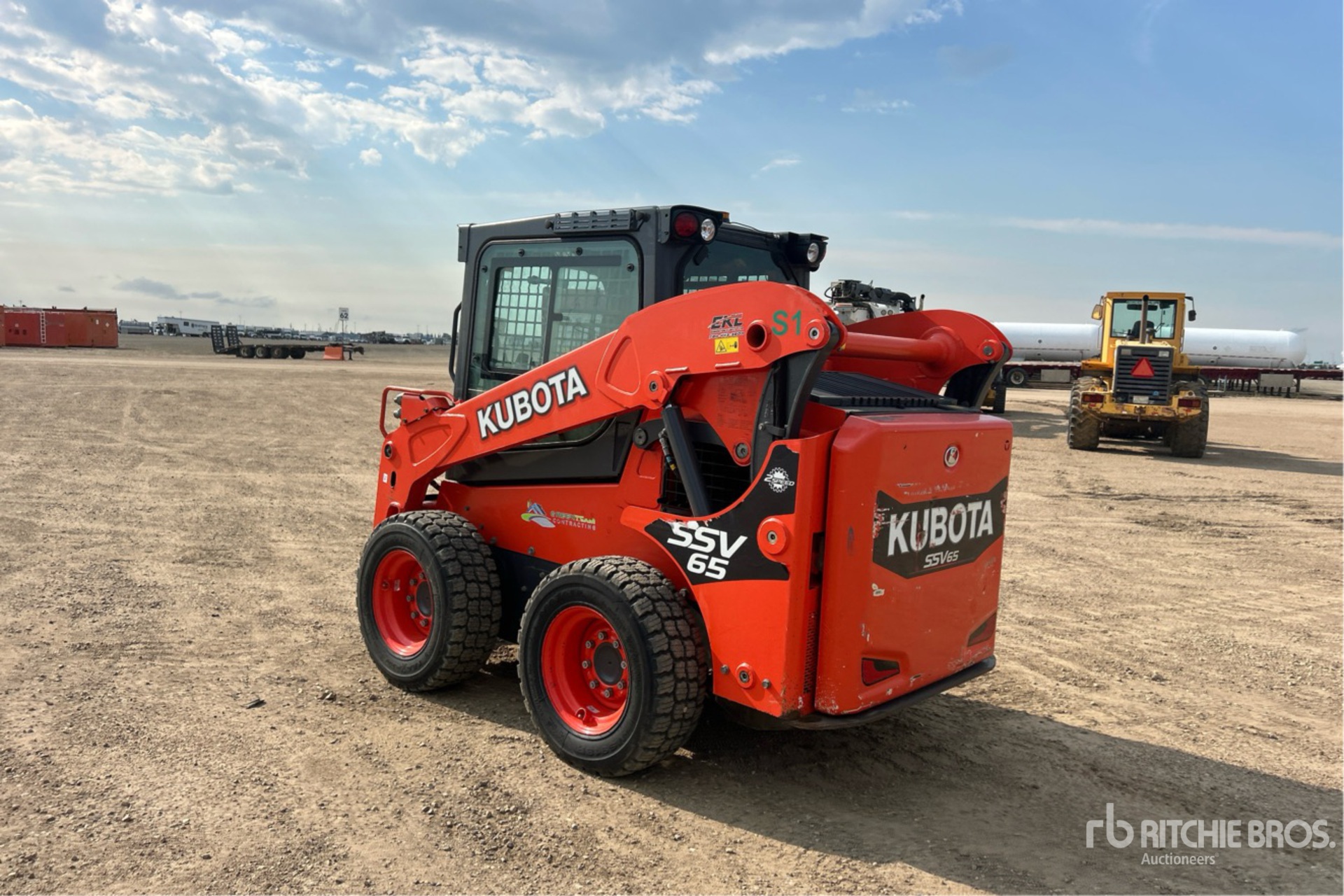 2021 Kubota SSV65