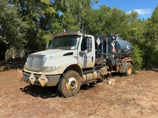 2019 International MV607 Vacuum Tanker Truck