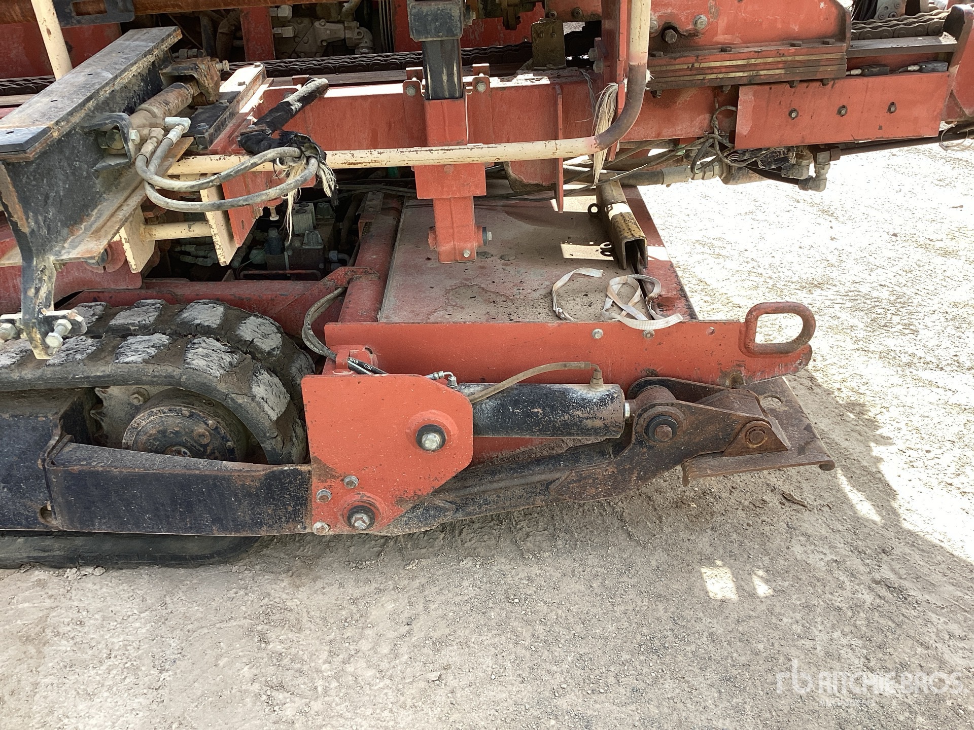 2001 Ditch Witch JT4020