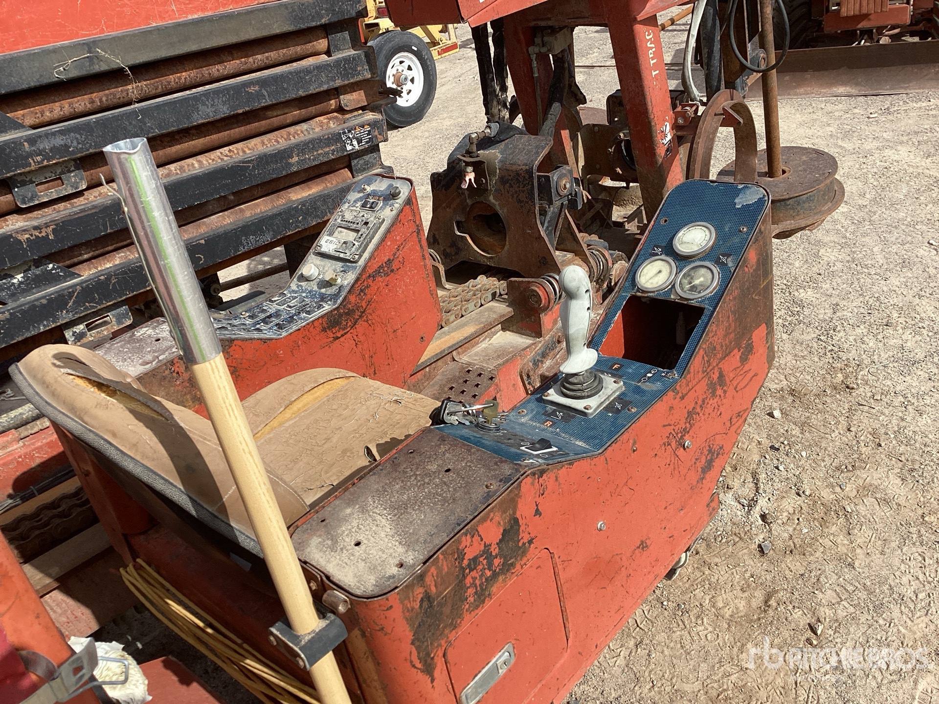 2001 Ditch Witch JT4020