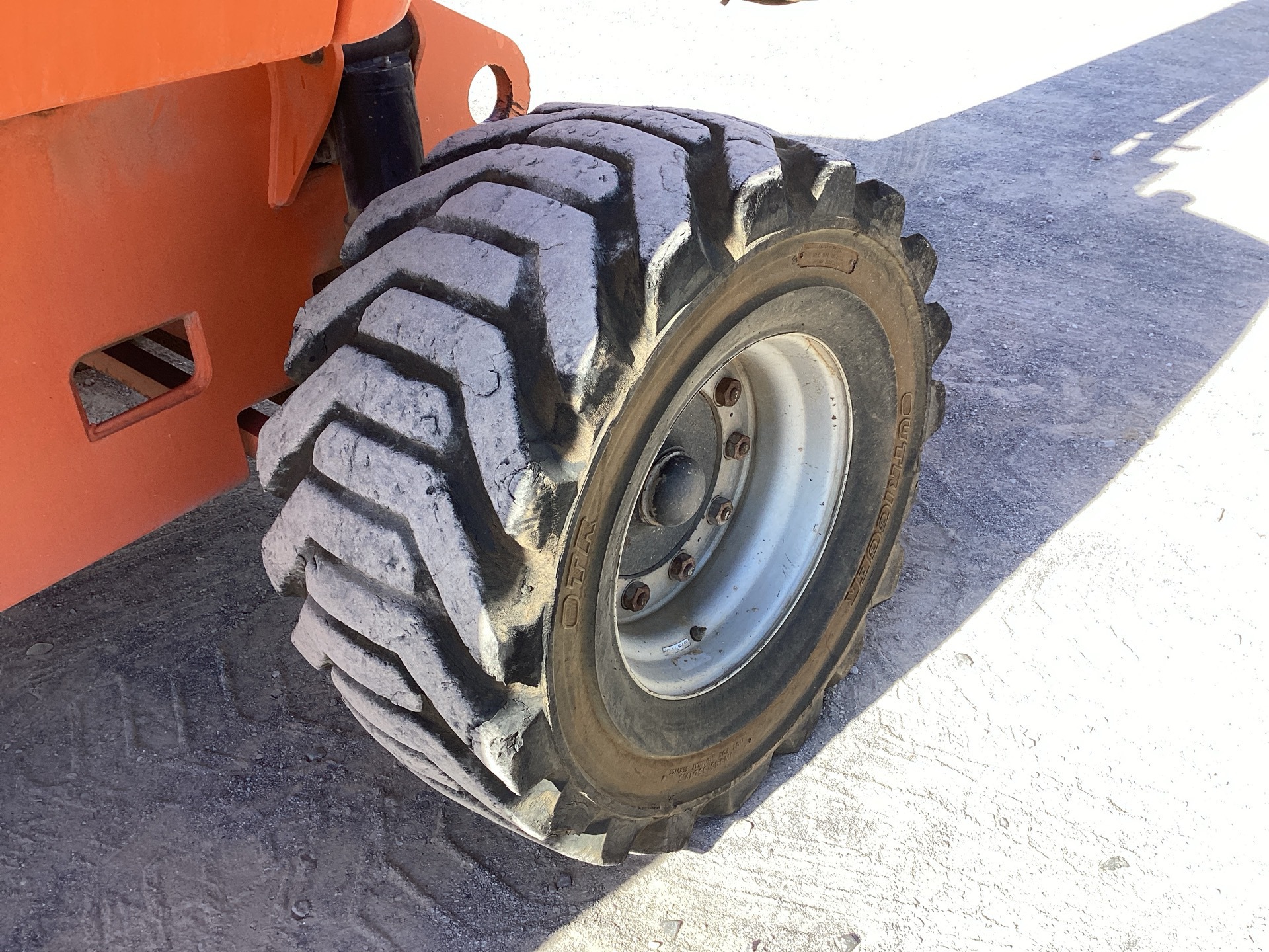2007 JLG 800AJ