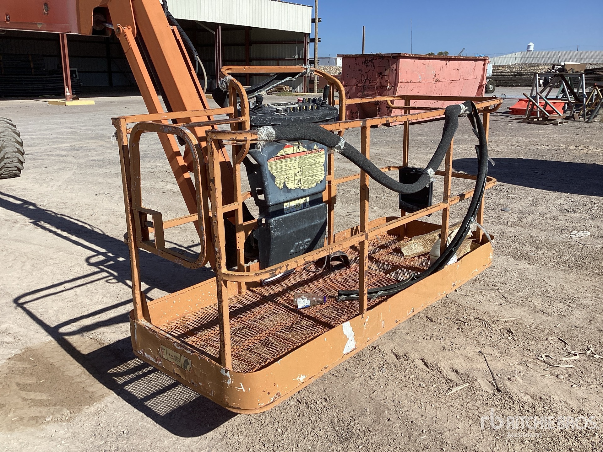 2007 JLG 800AJ