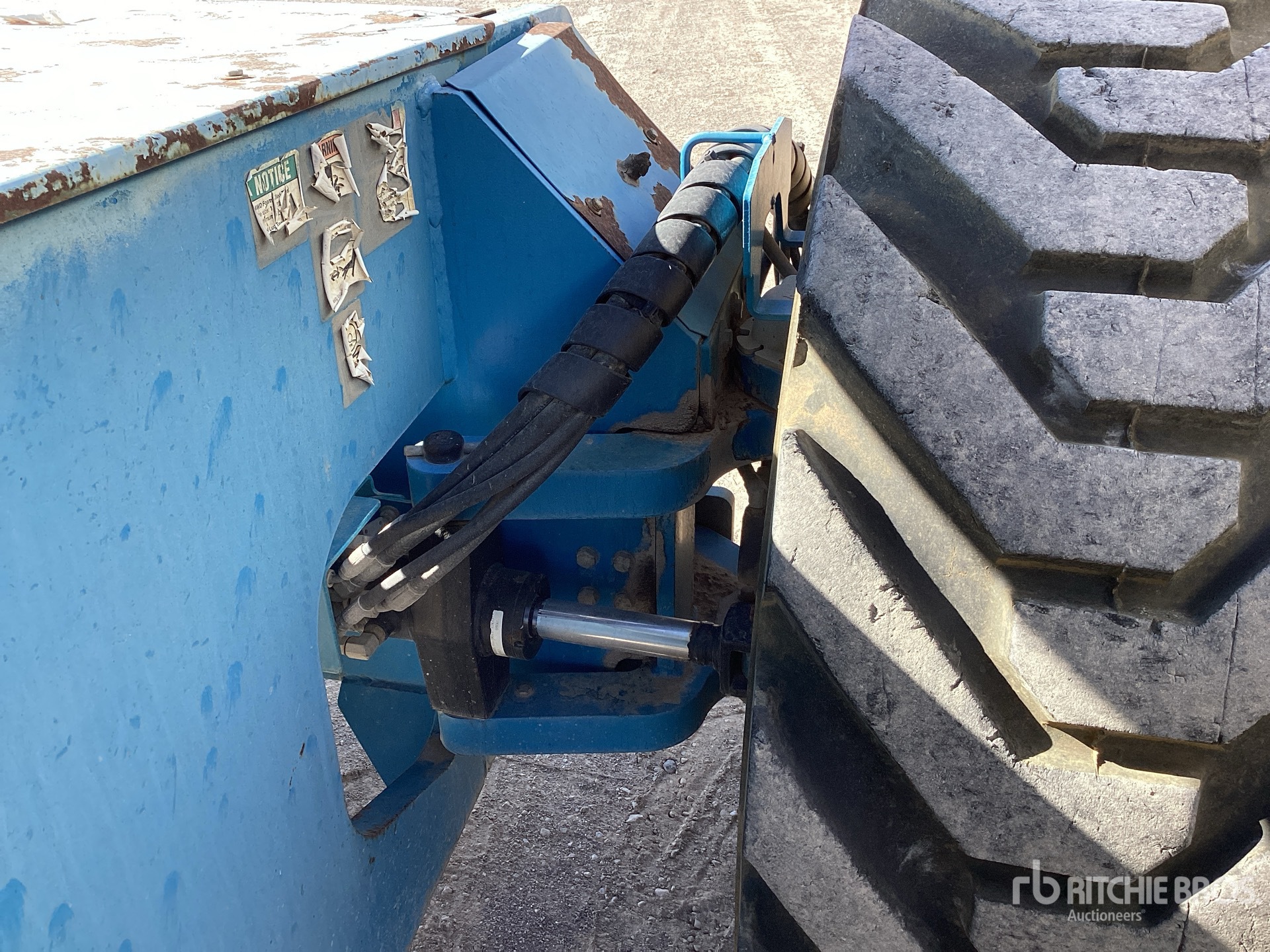 2008 Genie S-125