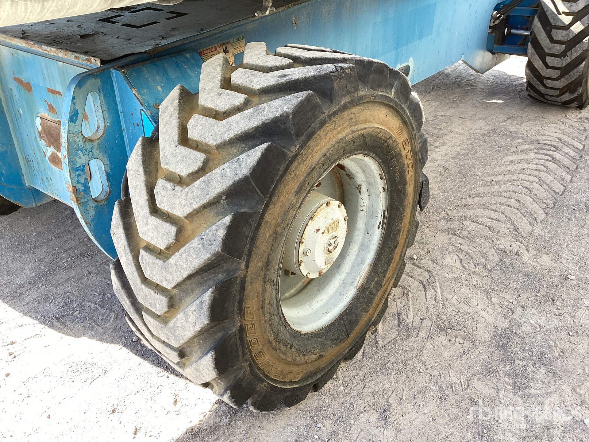 2008 Genie S-125