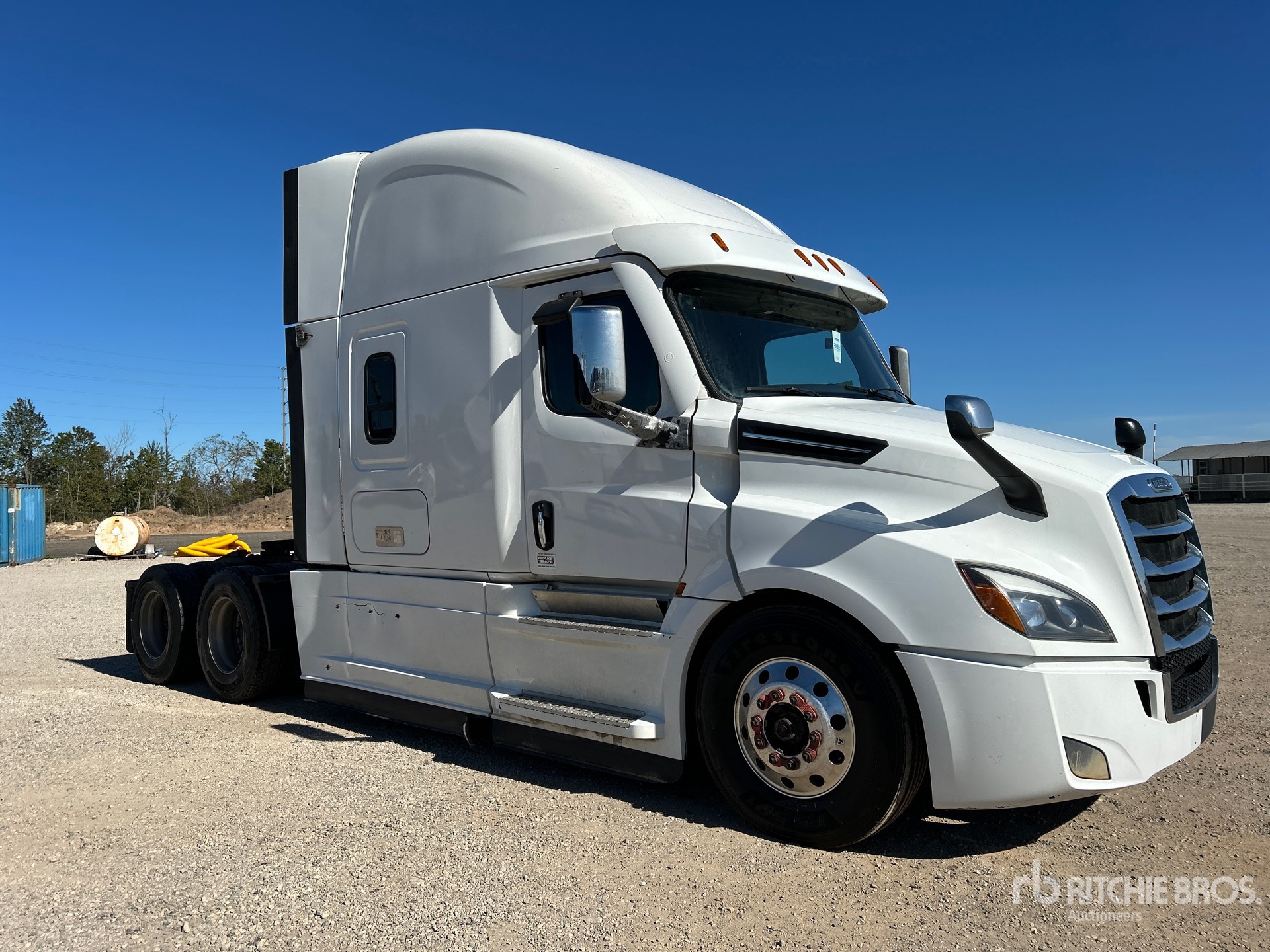 2021 Freightliner CASCADIA 126