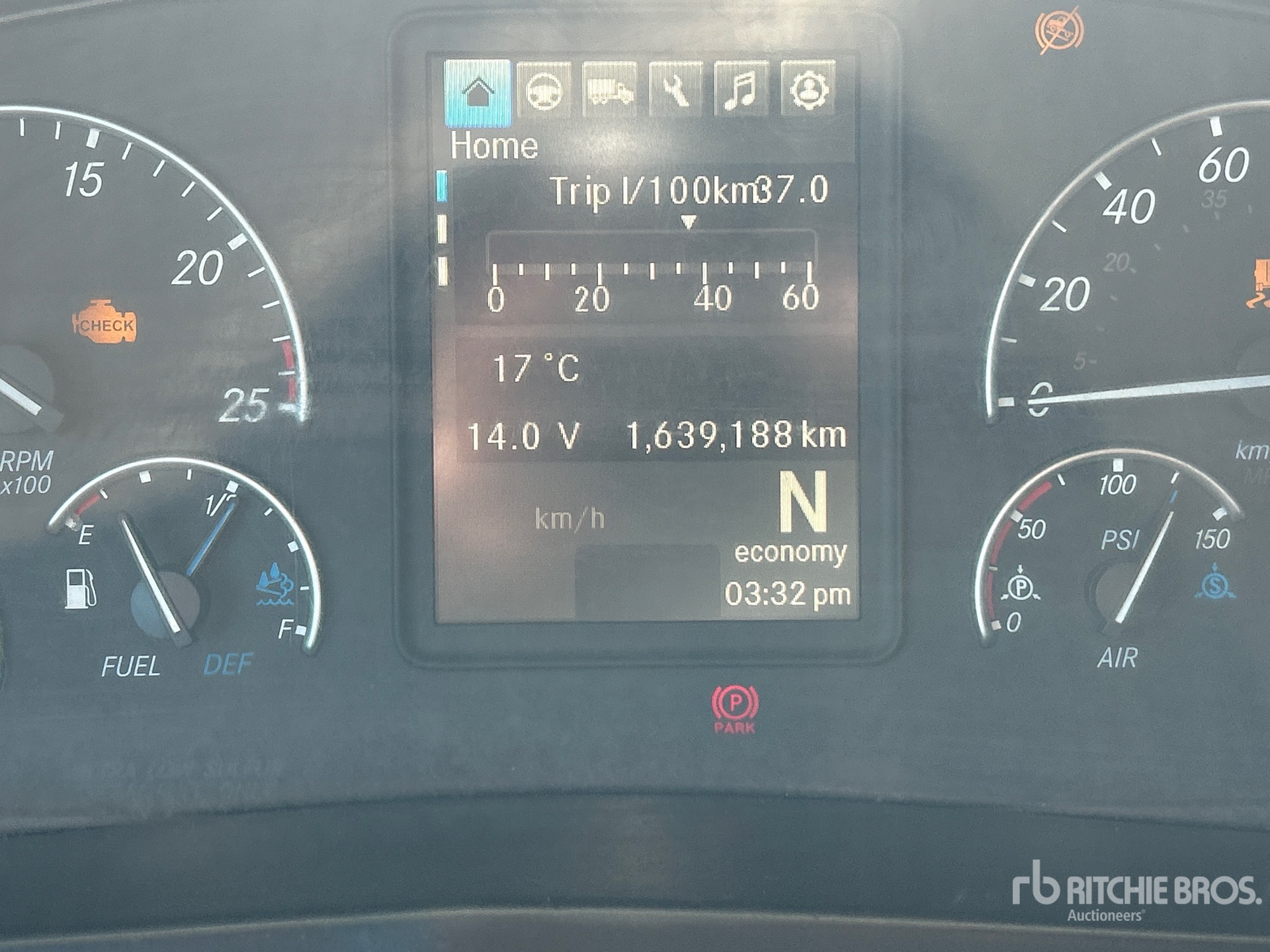 2021 Freightliner CASCADIA 126